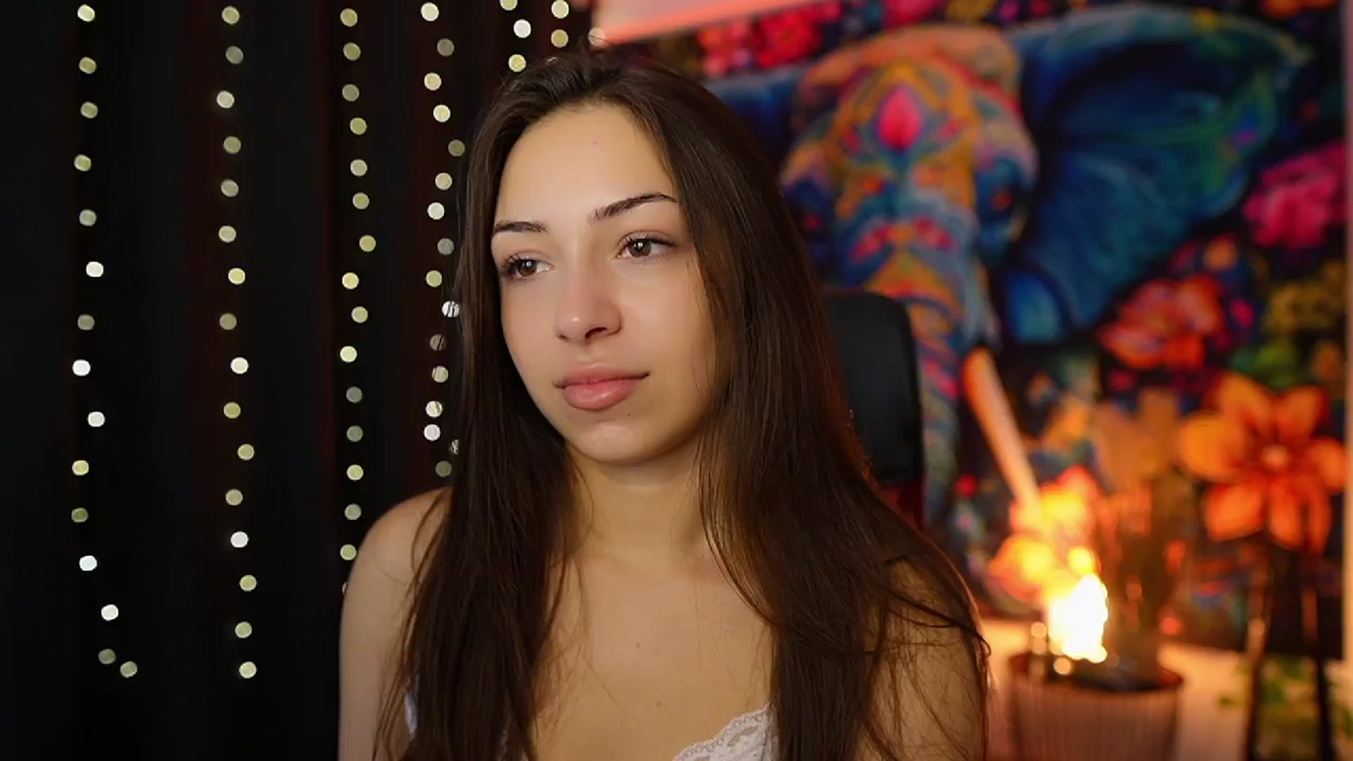 Gallery image thumbnail from Briar__Rose's myfreecams stream on, 10/15/2024, 16:00 image 4 of 20