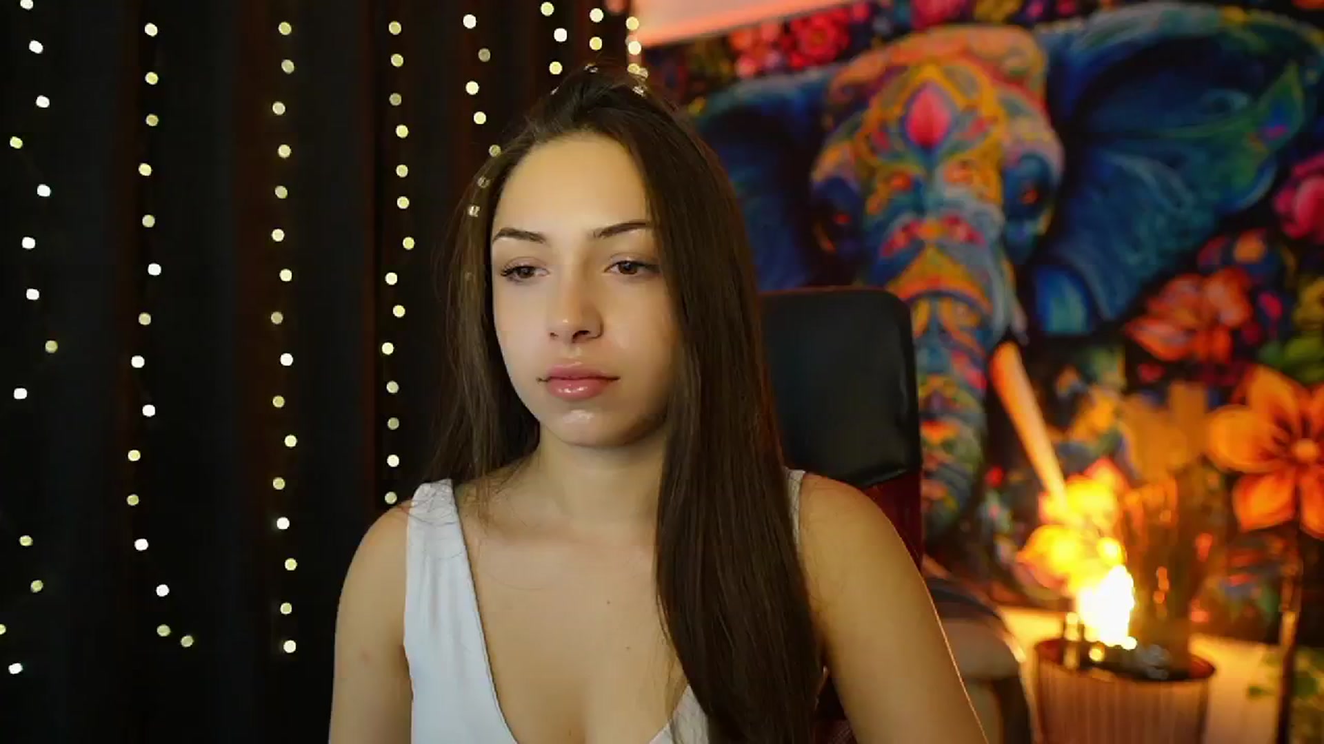 Gallery image thumbnail from Briar__Rose's myfreecams stream on, 10/20/2024, 17:40 image 6 of 20