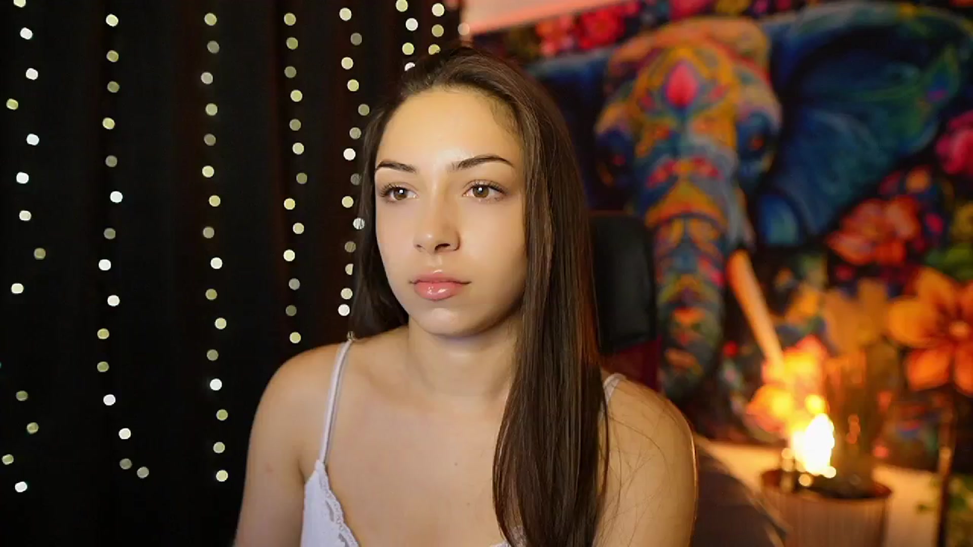 Gallery image thumbnail from Briar__Rose's myfreecams stream on, 10/21/2024, 18:01 image 5 of 20