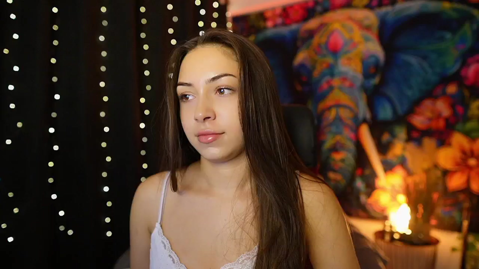 Gallery image thumbnail from Briar__Rose's myfreecams stream on, 10/21/2024, 18:01 image 10 of 20