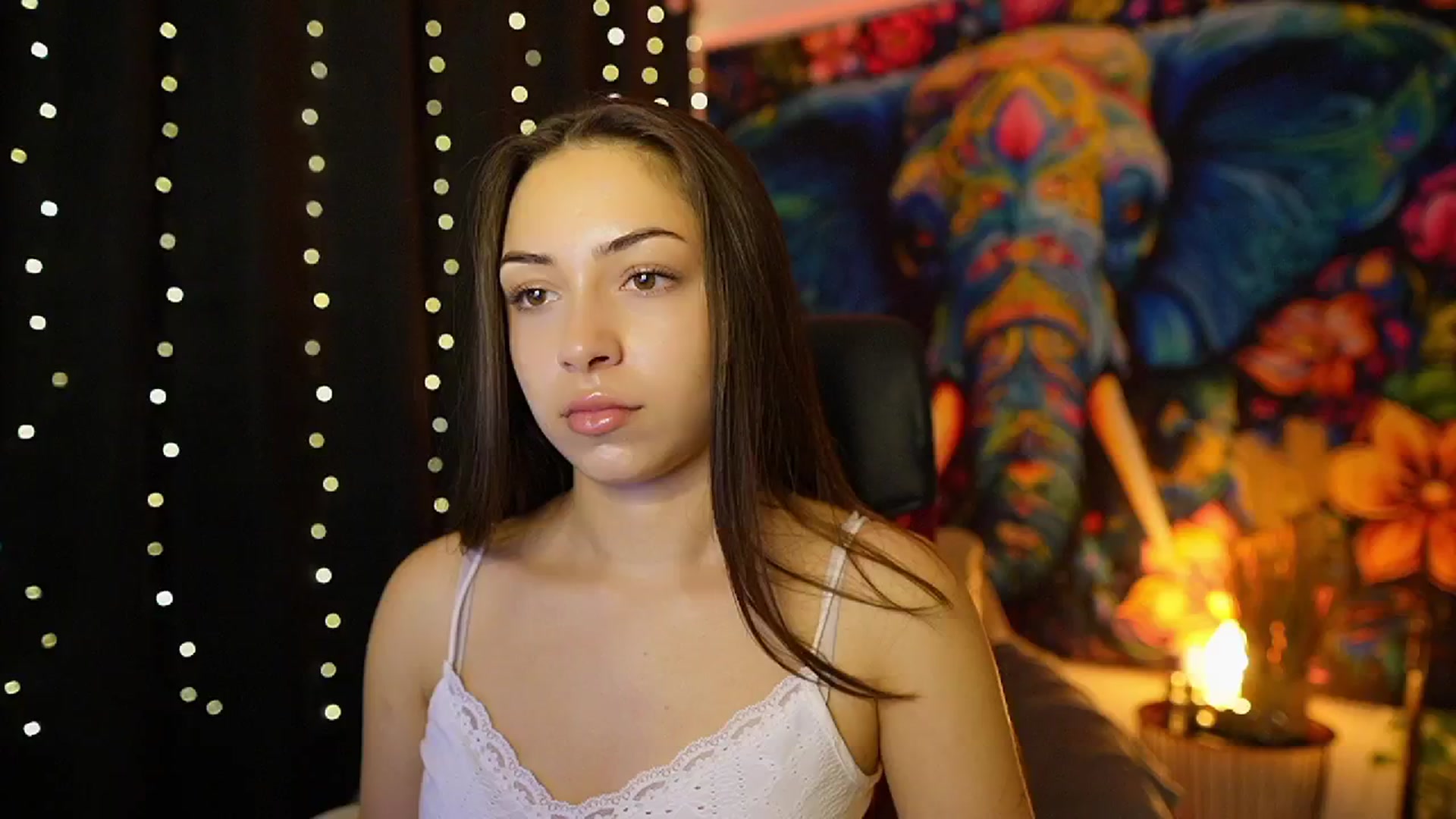 Gallery image thumbnail from Briar__Rose's myfreecams stream on, 10/21/2024, 18:01 image 18 of 20
