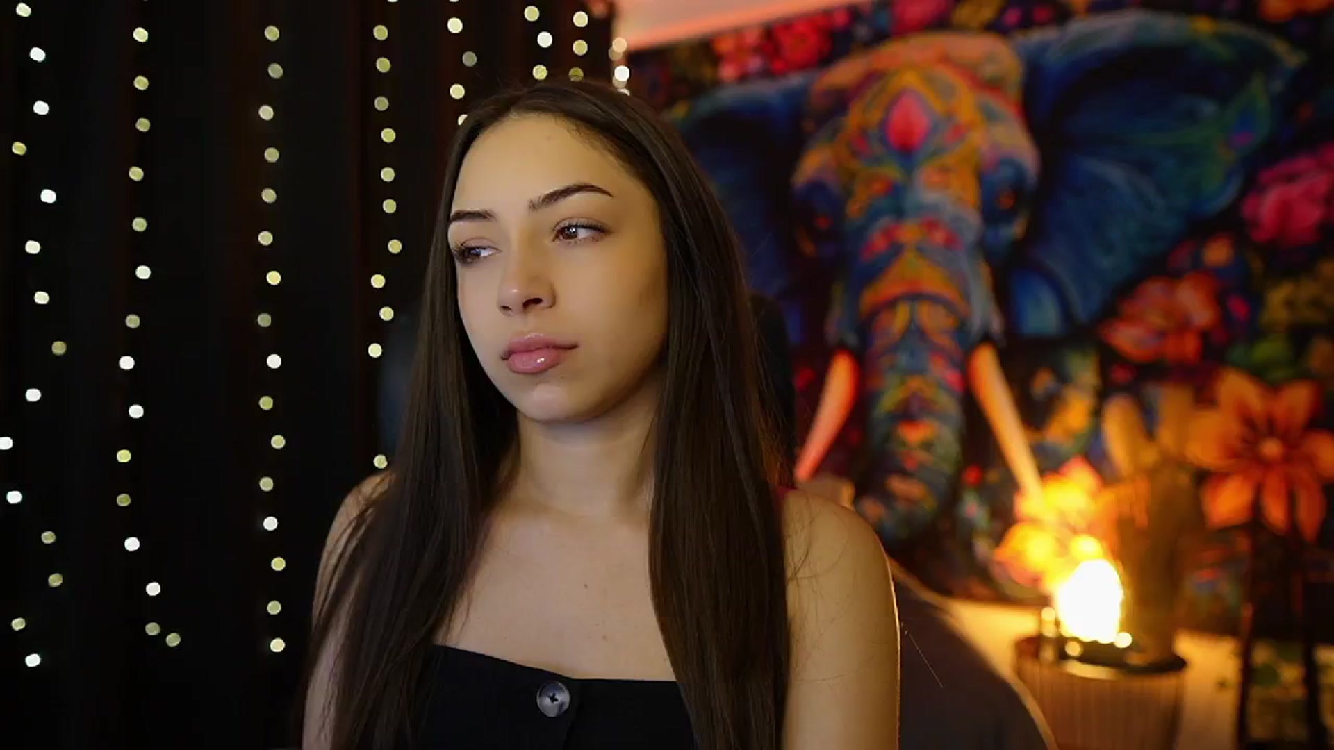 Gallery image thumbnail from Briar__Rose's myfreecams stream on, 11/24/2024, 16:40 image 6 of 20