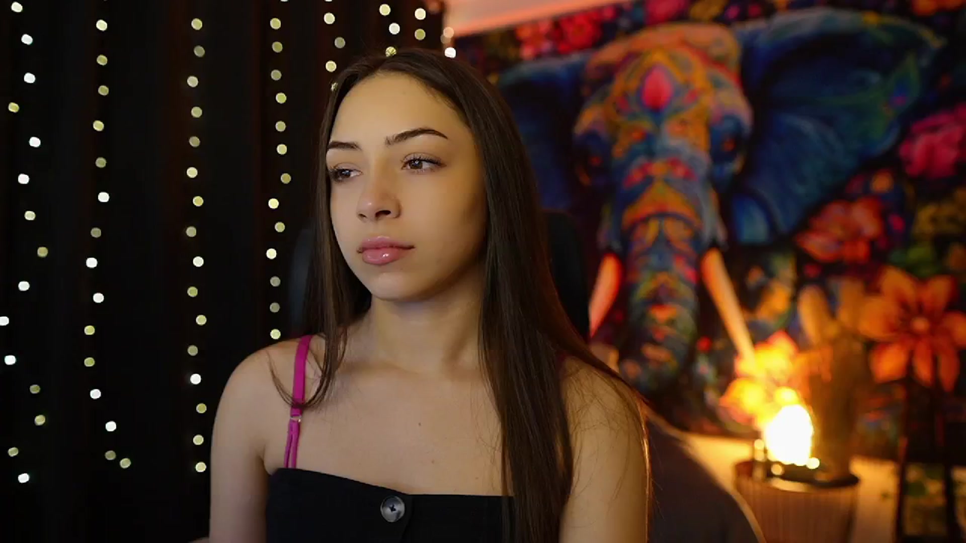 Gallery image thumbnail from Briar__Rose's myfreecams stream on, 11/24/2024, 16:40 image 5 of 20