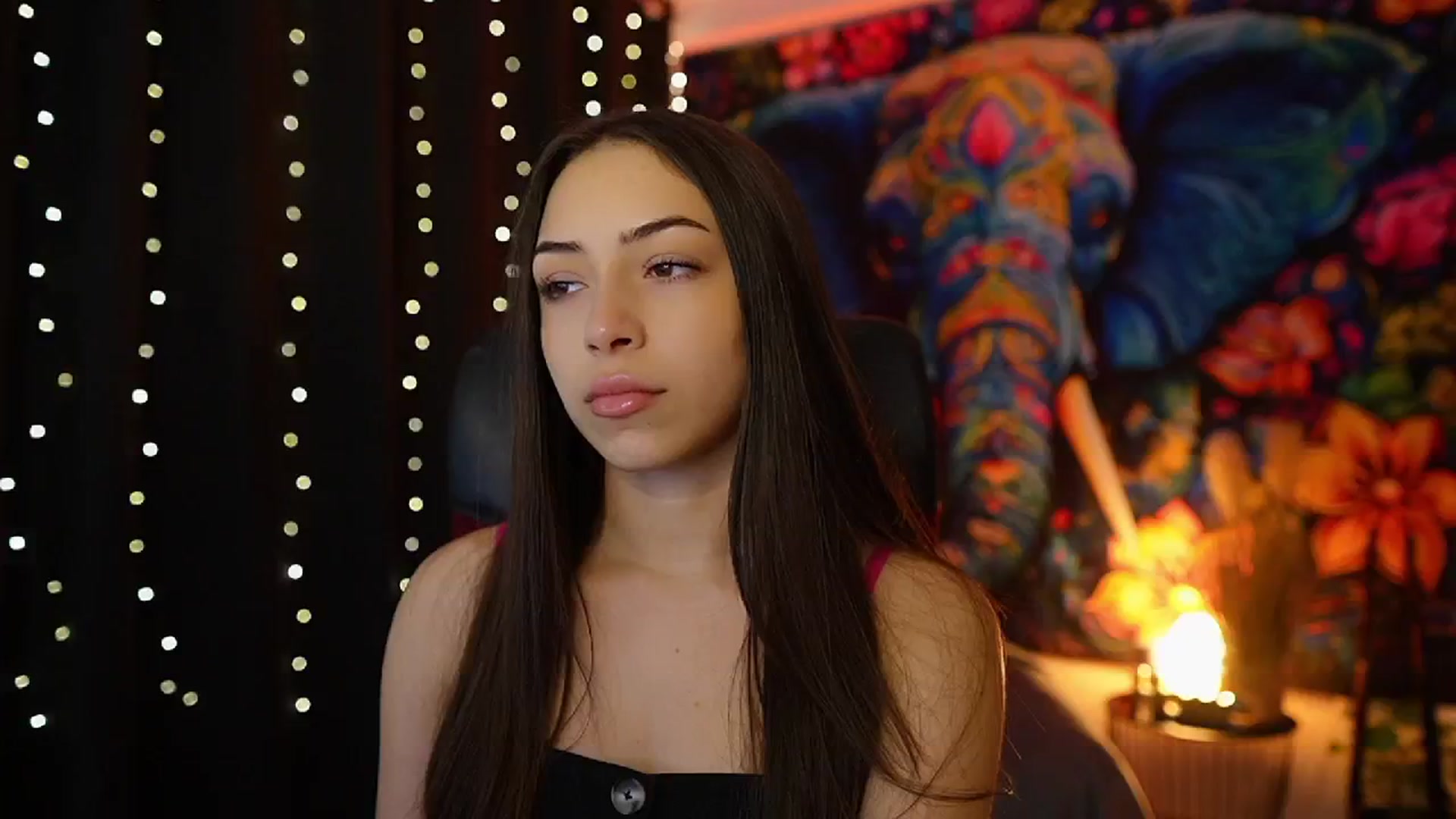 Gallery image thumbnail from Briar__Rose's myfreecams stream on, 11/24/2024, 16:40 image 17 of 20