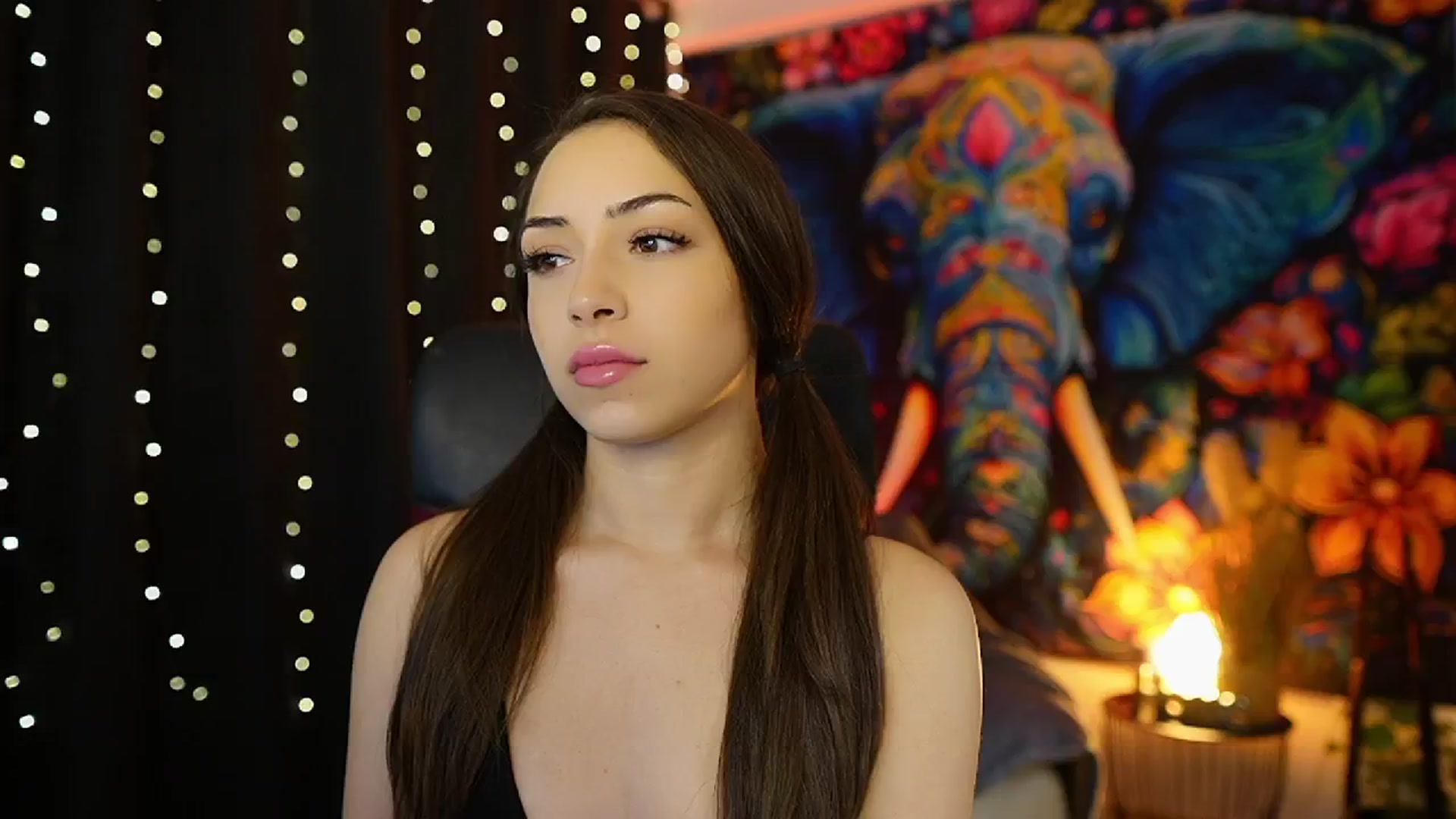 Gallery image thumbnail from Briar__Rose's myfreecams stream on, 11/29/2024, 19:00 image 8 of 20