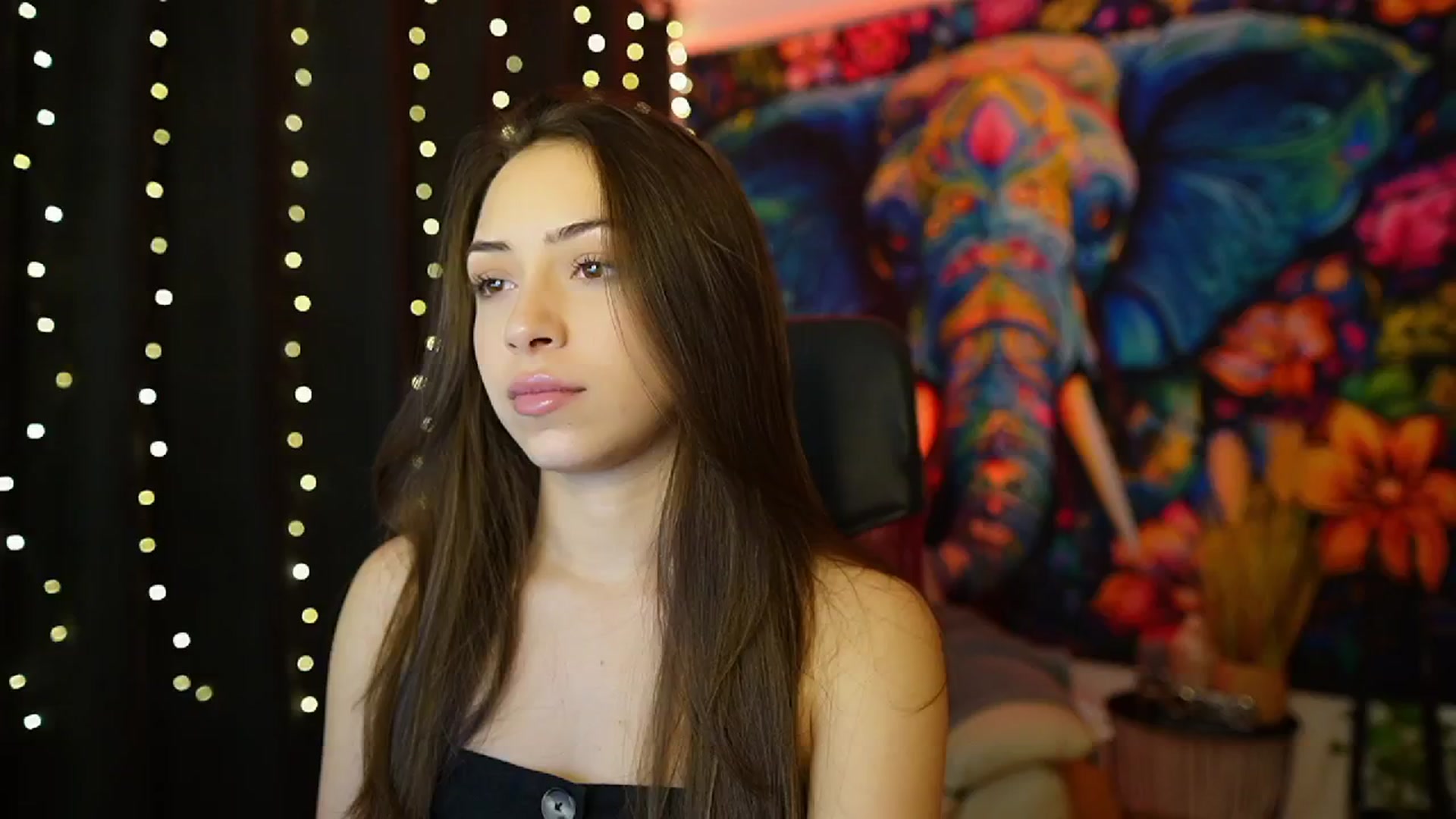 Gallery image thumbnail from Briar__Rose's myfreecams stream on, 11/30/2024, 17:44 image 15 of 20