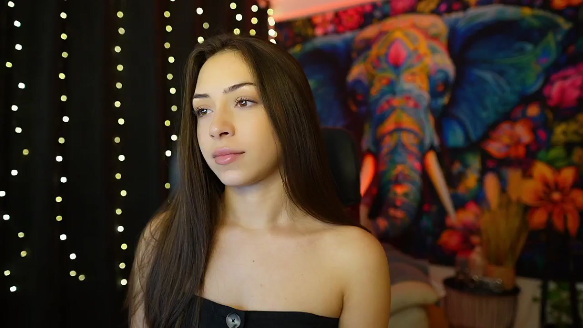 Gallery image thumbnail from Briar__Rose's myfreecams stream on, 11/30/2024, 17:44 image 20 of 20