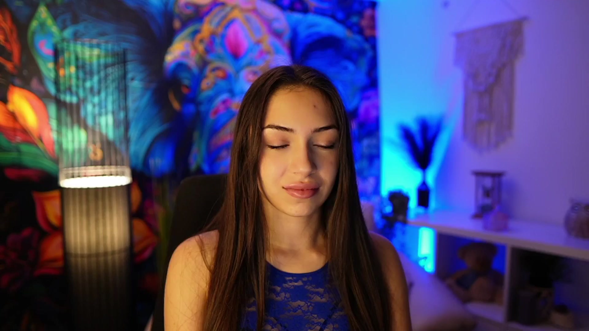 Gallery image thumbnail from Briar__Rose's myfreecams stream on, 01/11/2025, 20:36 image 17 of 20