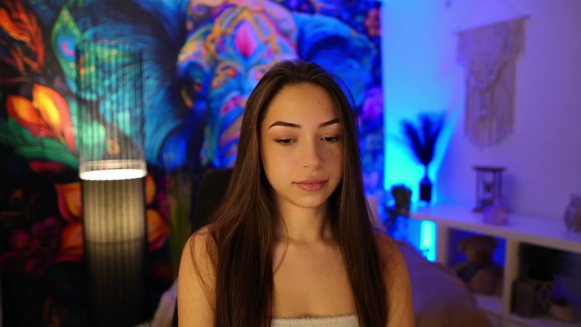 Gallery image thumbnail from Briar__Rose's myfreecams stream on, 01/12/2025, 16:01 image 9 of 20
