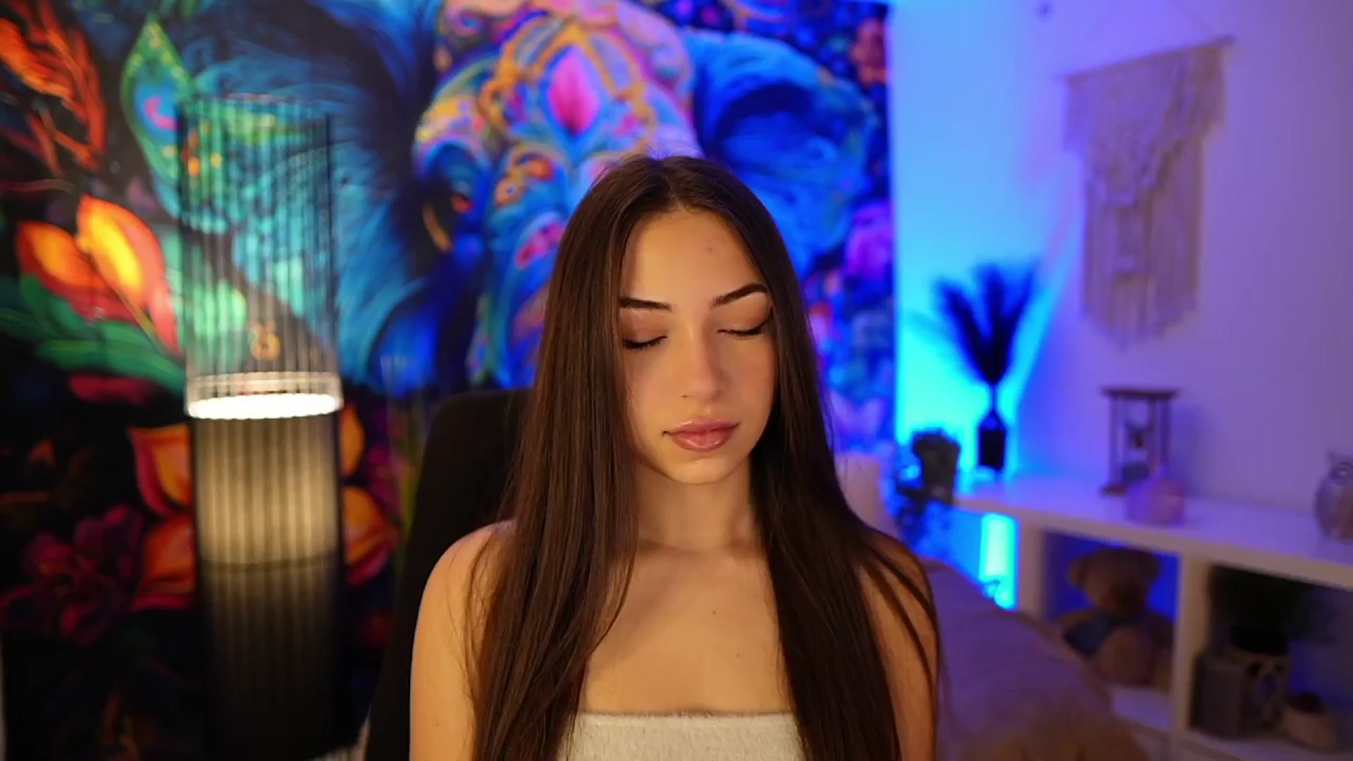 Gallery image thumbnail from Briar__Rose's myfreecams stream on, 01/12/2025, 16:01 image 2 of 20