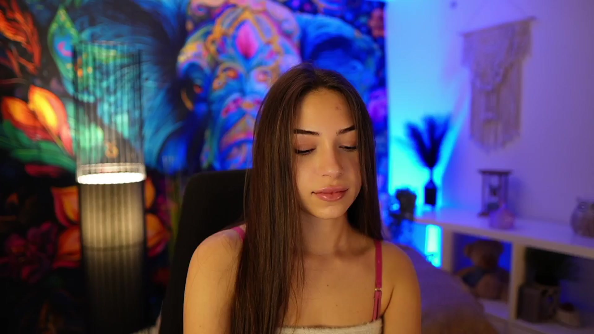 Gallery image thumbnail from Briar__Rose's myfreecams stream on, 01/12/2025, 18:50 image 13 of 20