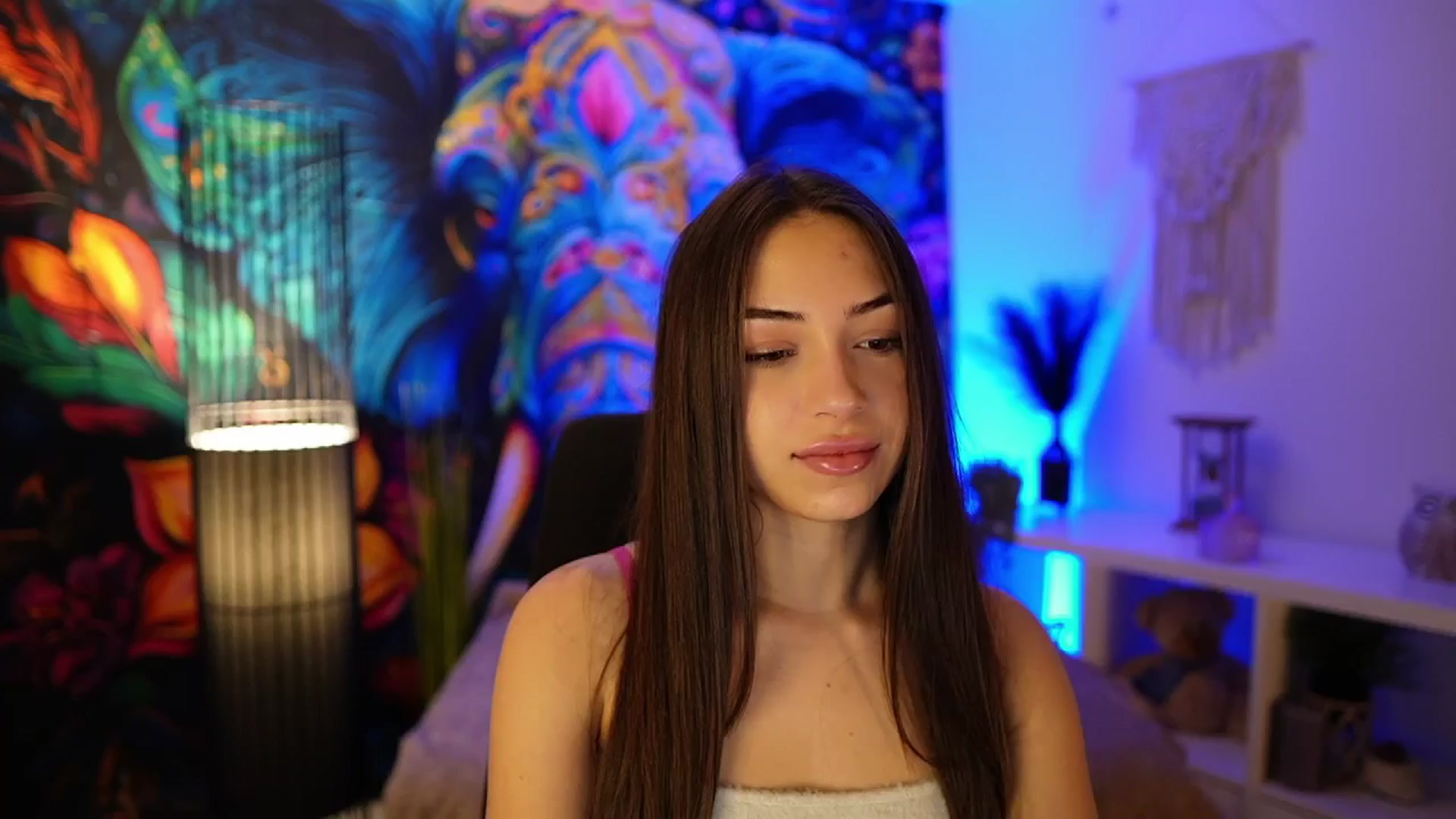 Gallery image thumbnail from Briar__Rose's myfreecams stream on, 01/12/2025, 18:50 image 7 of 20