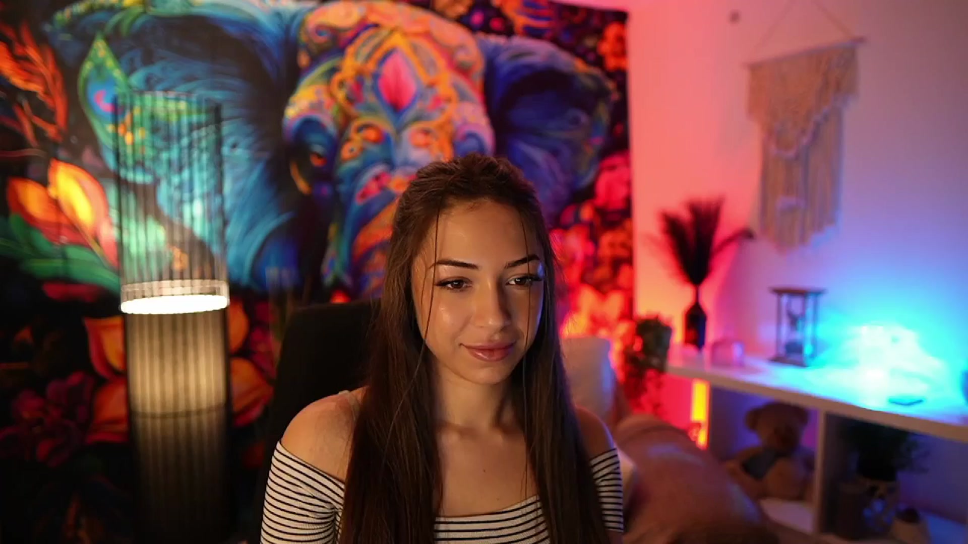 Gallery image thumbnail from Briar__Rose's myfreecams stream on, 01/20/2025, 16:59 image 16 of 20