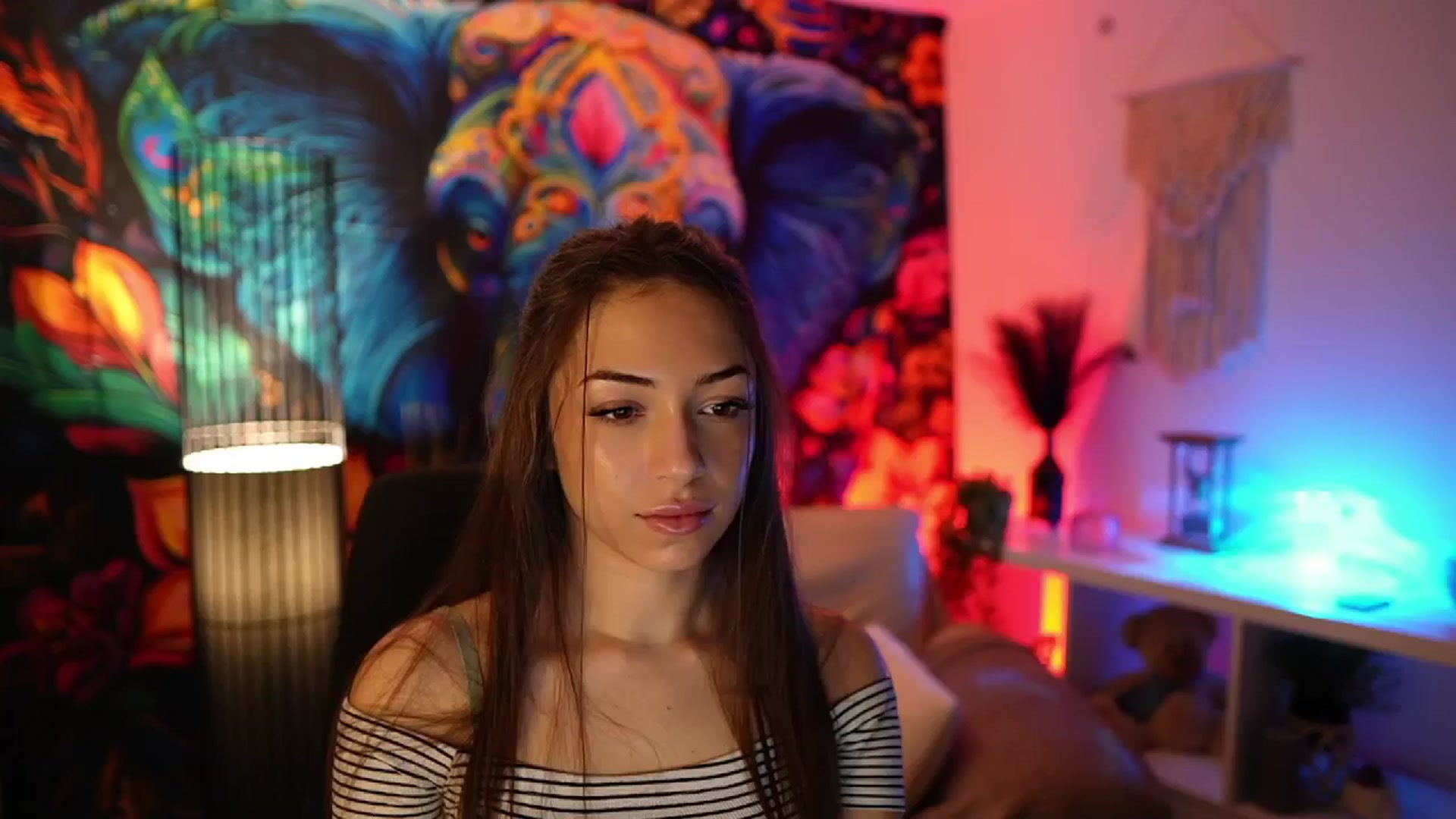 Gallery image thumbnail from Briar__Rose's myfreecams stream on, 01/20/2025, 16:59 image 18 of 20