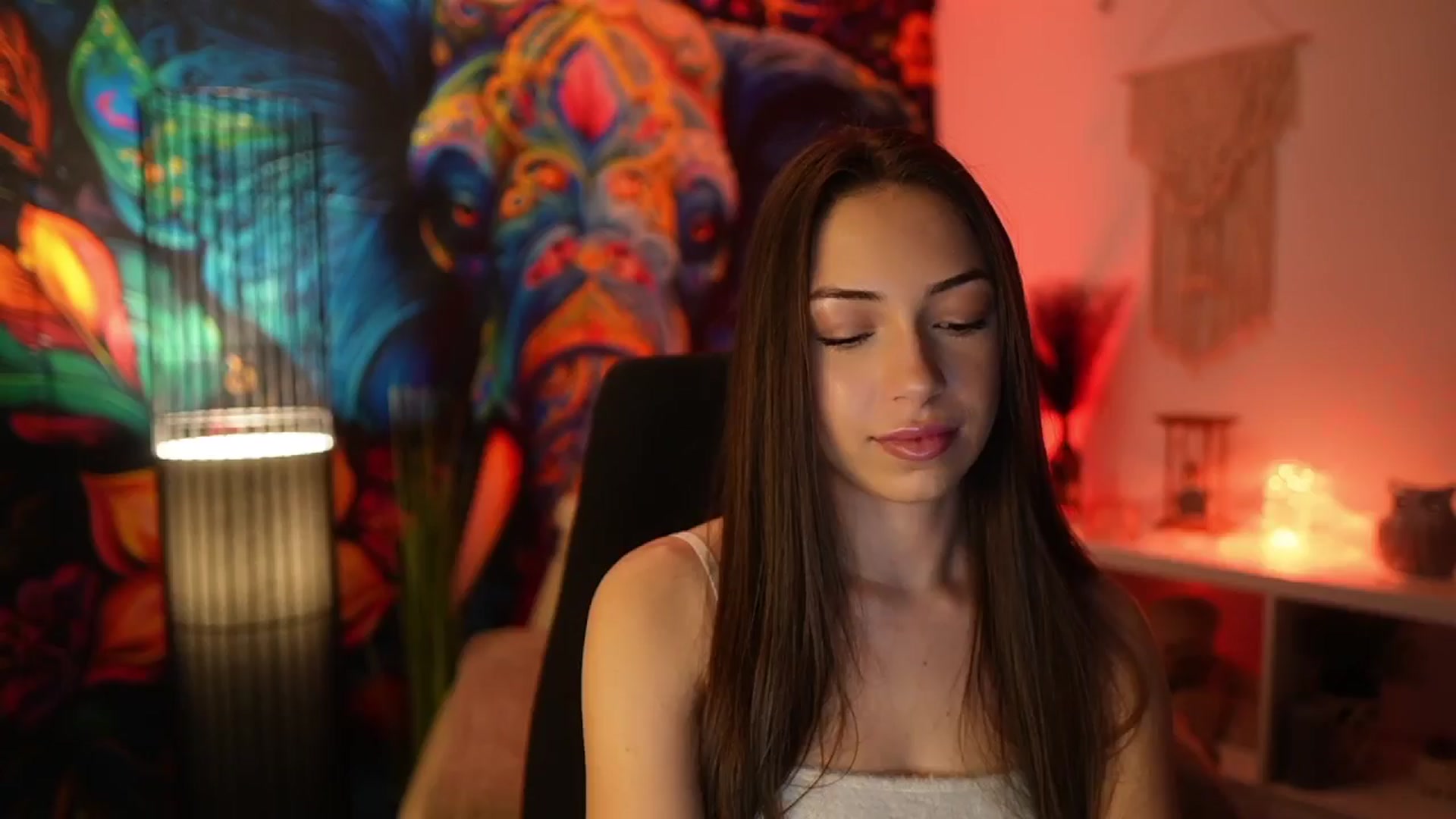 Gallery image thumbnail from Briar__Rose's myfreecams stream on, 02/06/2025, 16:06 image 18 of 20