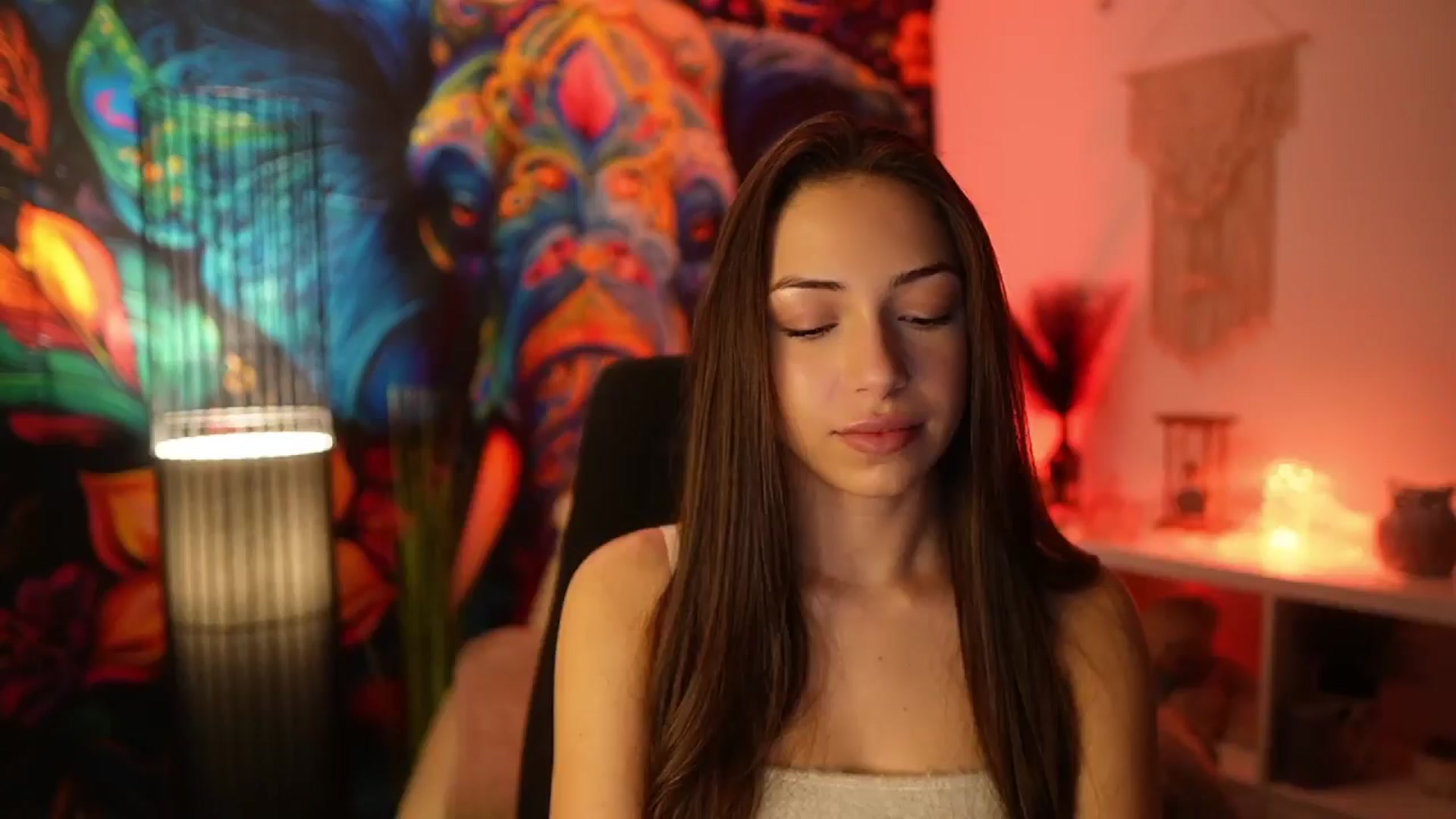 Gallery image thumbnail from Briar__Rose's myfreecams stream on, 02/06/2025, 17:13 image 19 of 20