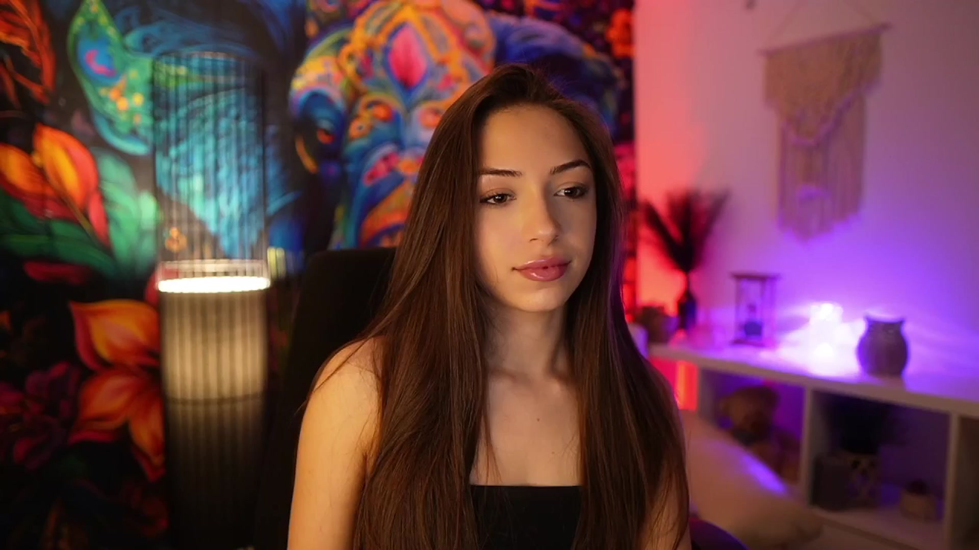 Gallery image thumbnail from Briar__Rose's myfreecams stream on, 02/17/2025, 15:33 image 12 of 20