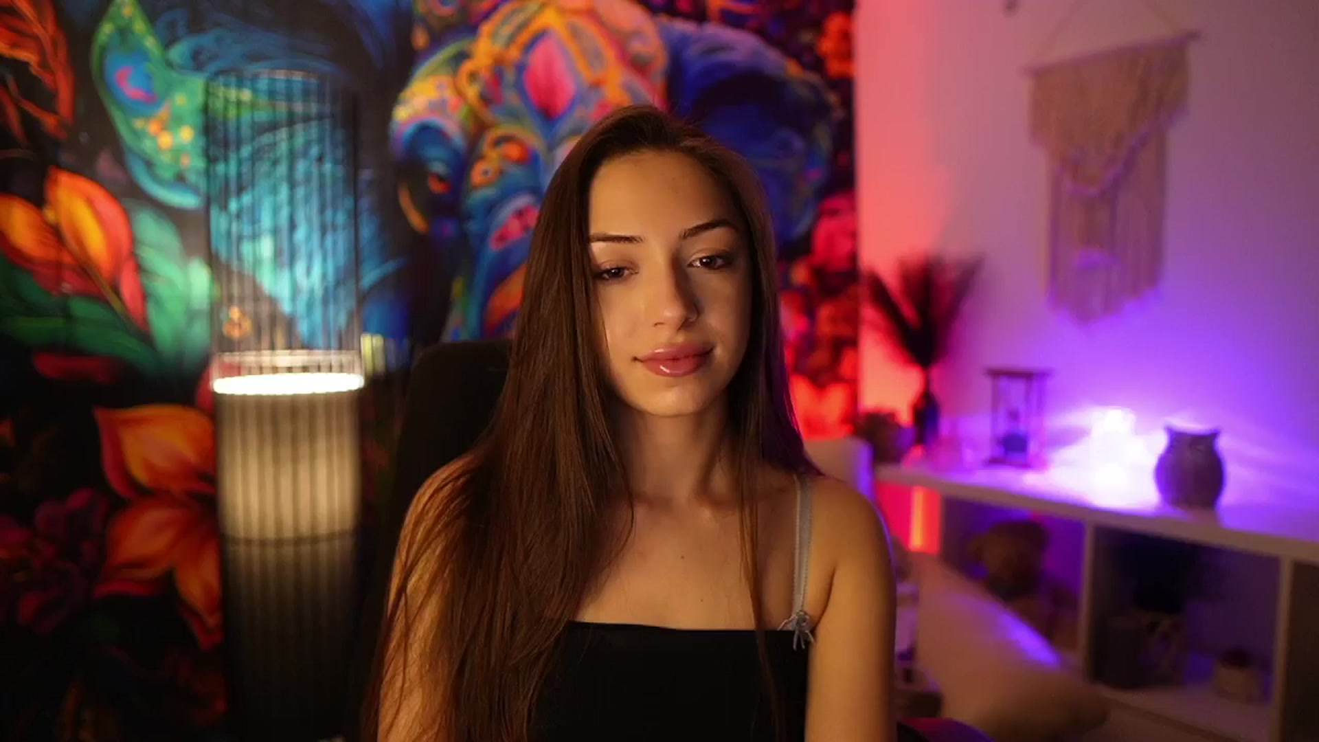 Gallery image thumbnail from Briar__Rose's myfreecams stream on, 02/17/2025, 18:00 image 12 of 20