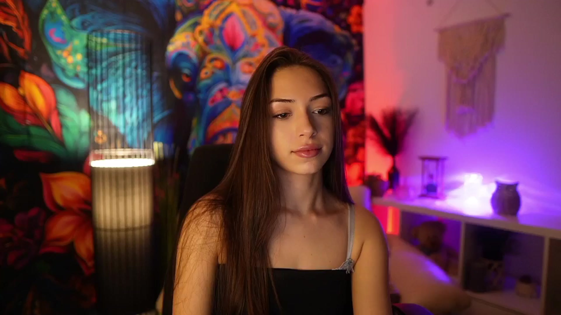 Gallery image thumbnail from Briar__Rose's myfreecams stream on, 02/17/2025, 18:00 image 6 of 20