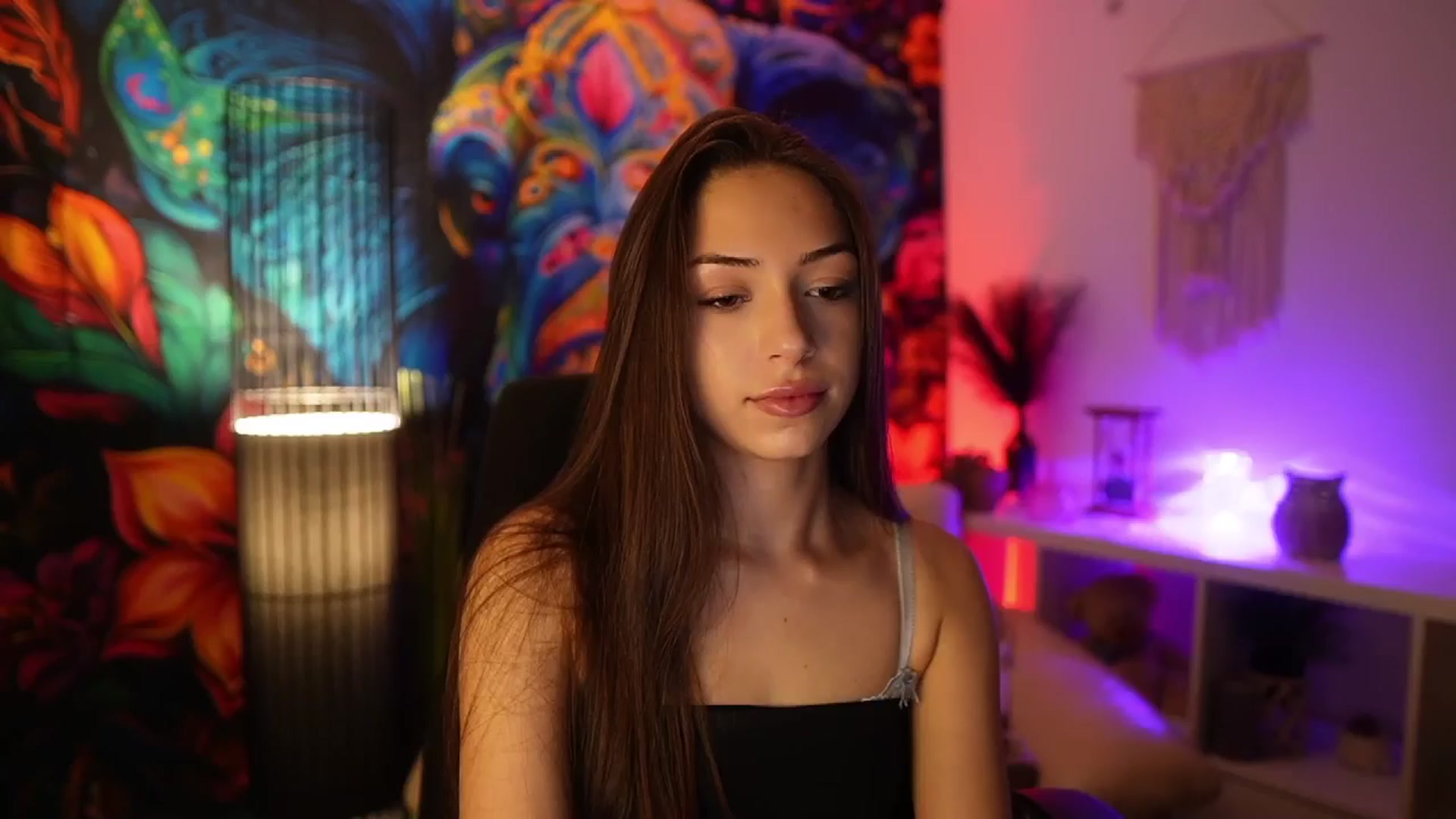 Gallery image thumbnail from Briar__Rose's myfreecams stream on, 02/17/2025, 18:00 image 7 of 20