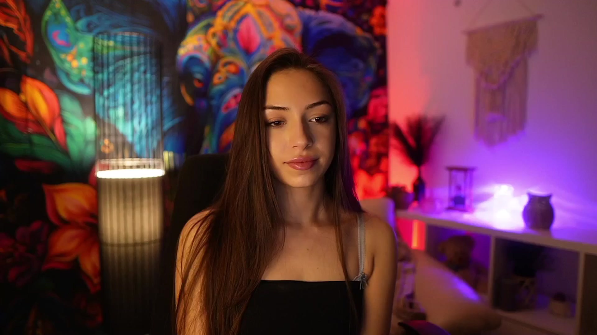 Gallery image thumbnail from Briar__Rose's myfreecams stream on, 02/17/2025, 18:00 image 14 of 20