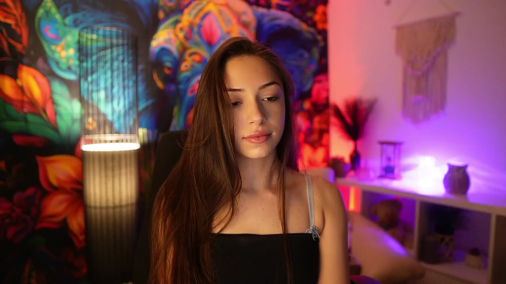 Gallery image thumbnail from Briar__Rose's myfreecams stream on, 02/17/2025, 18:00 image 10 of 20