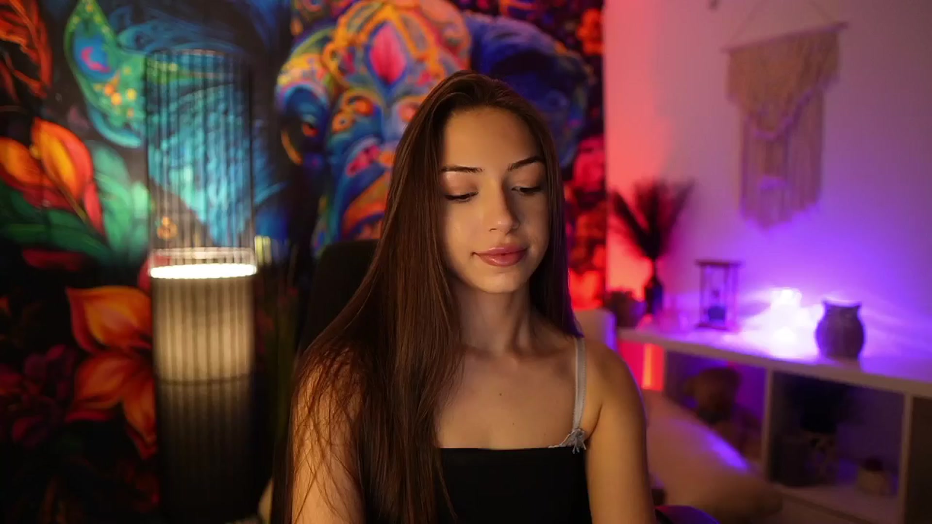 Gallery image thumbnail from Briar__Rose's myfreecams stream on, 02/17/2025, 18:00 image 4 of 20