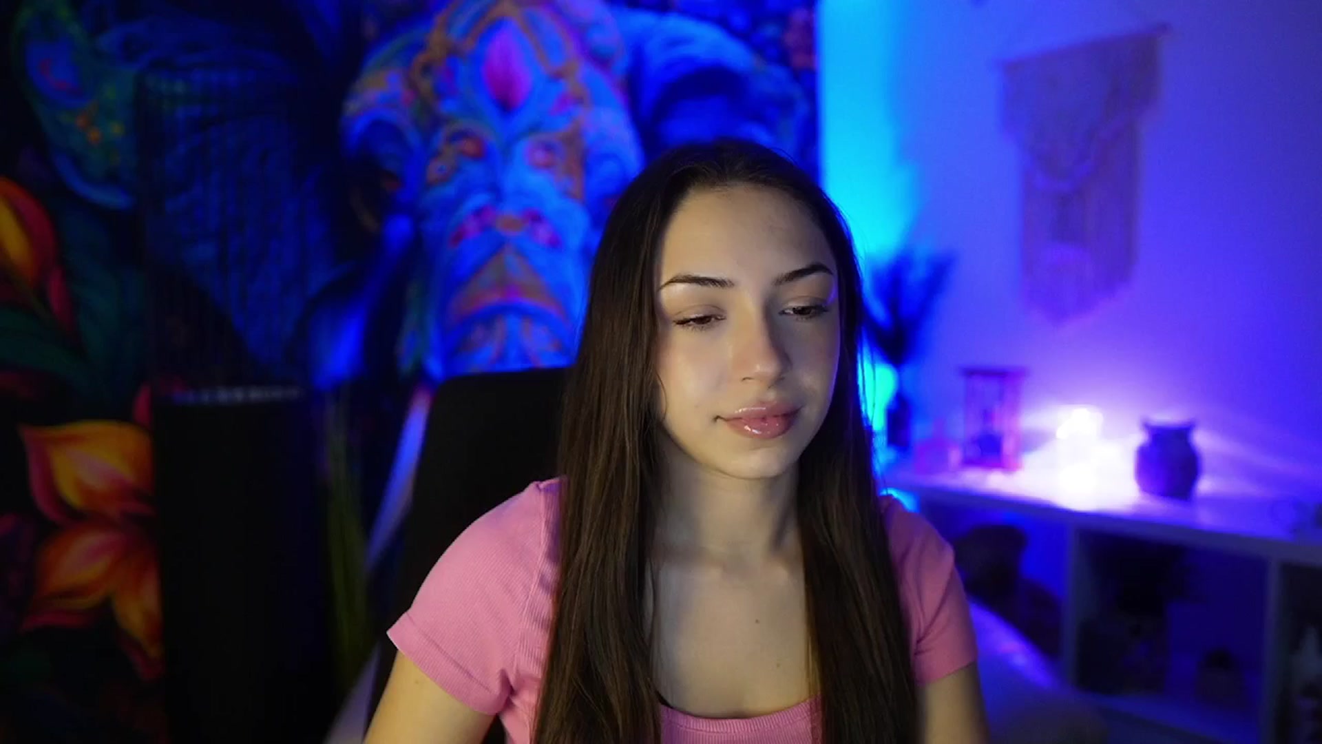 Gallery image thumbnail from Briar__Rose's myfreecams stream on, 03/02/2025, 15:01 image 12 of 20