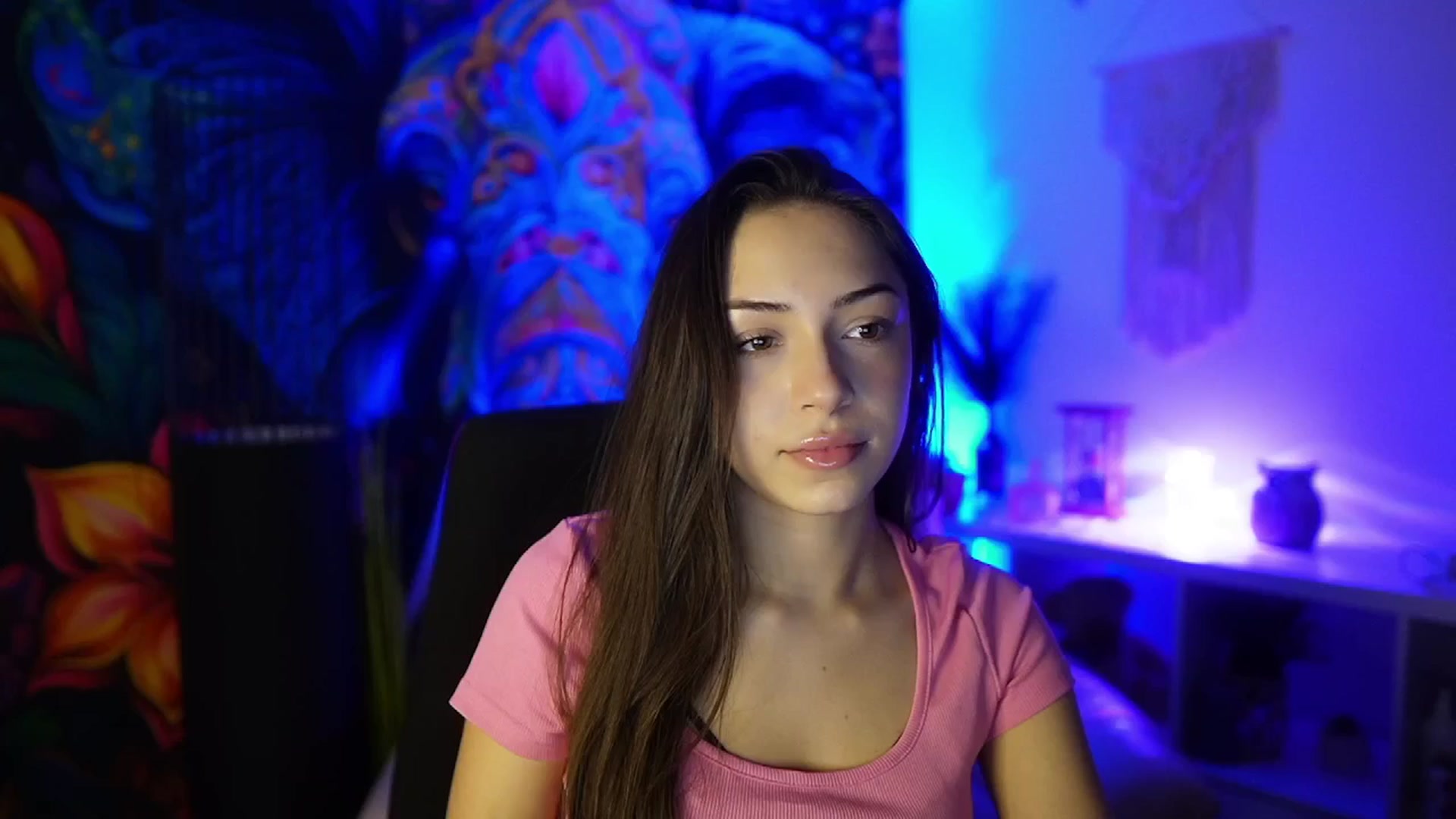 Gallery image thumbnail from Briar__Rose's myfreecams stream on, 03/02/2025, 17:26 image 16 of 20