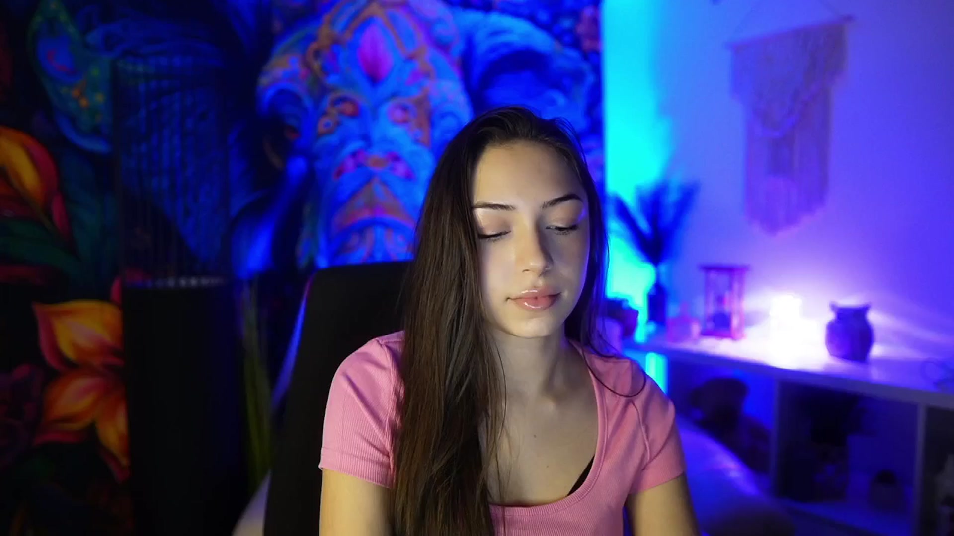 Gallery image thumbnail from Briar__Rose's myfreecams stream on, 03/02/2025, 17:50 image 5 of 20