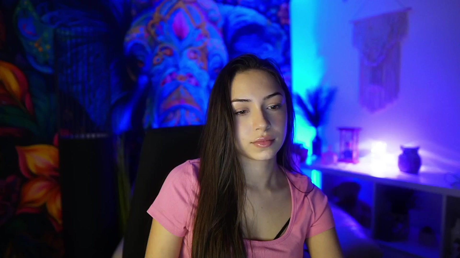 Gallery image thumbnail from Briar__Rose's myfreecams stream on, 03/02/2025, 17:50 image 14 of 20