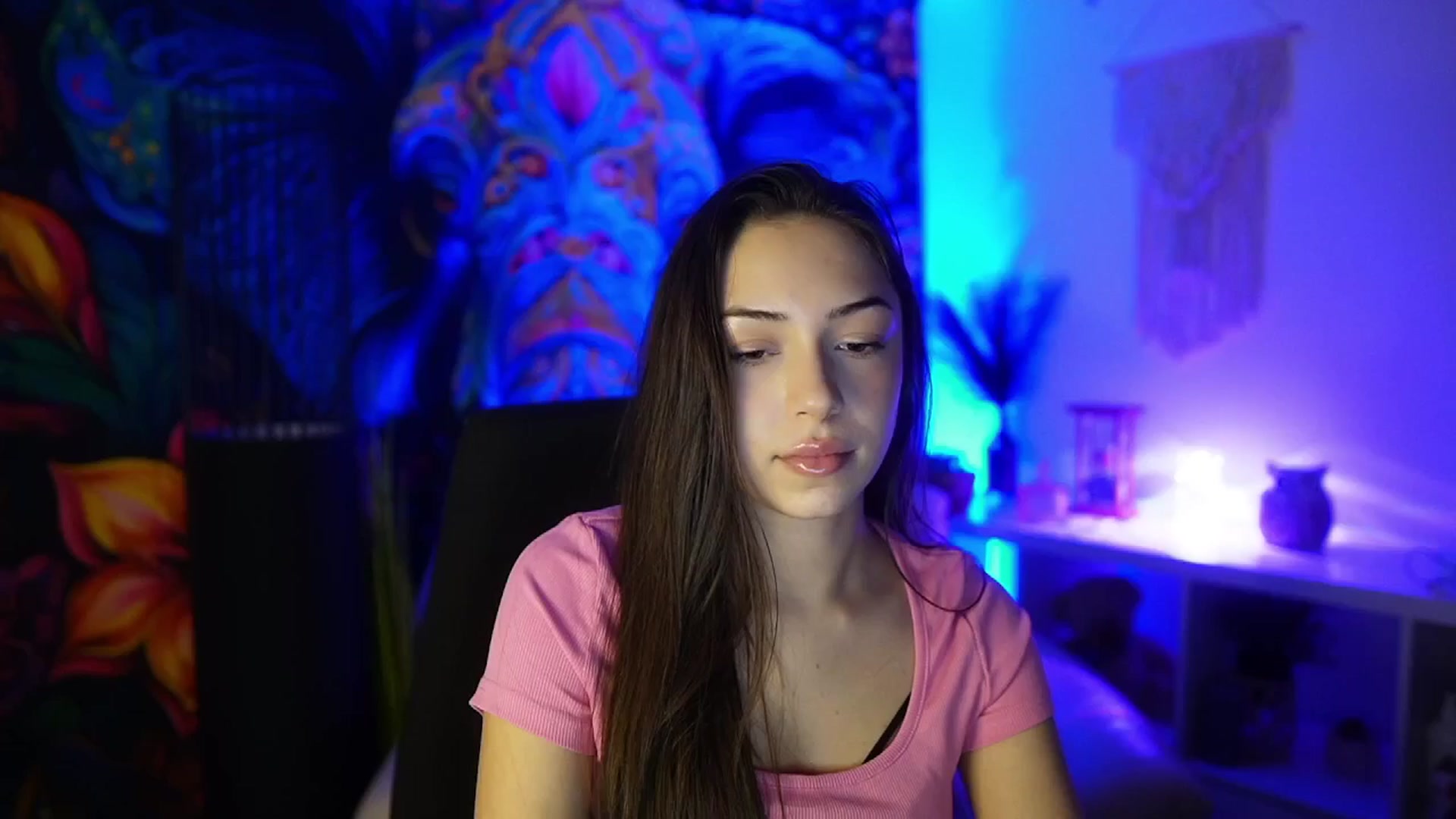 Gallery image thumbnail from Briar__Rose's myfreecams stream on, 03/02/2025, 17:50 image 7 of 20