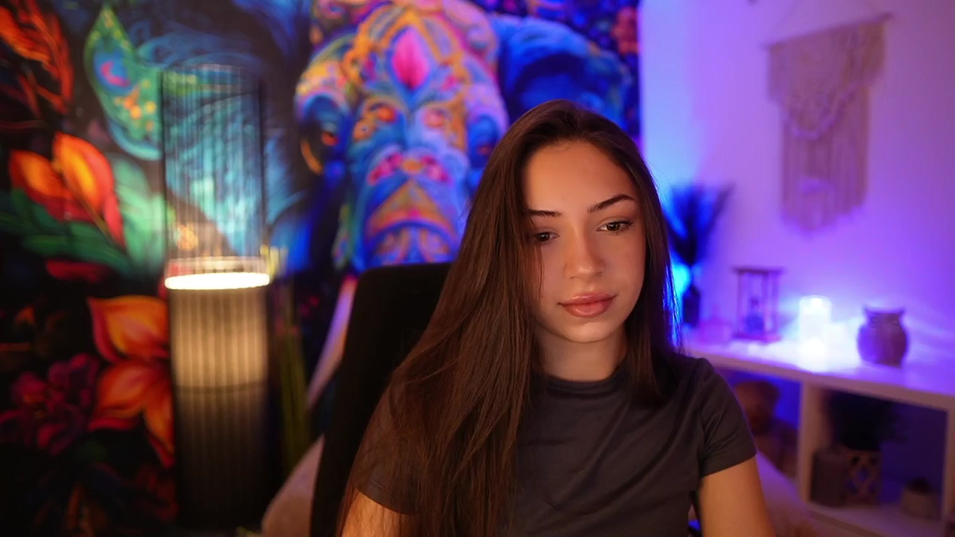 Gallery image thumbnail from Briar__Rose's myfreecams stream on, 03/03/2025, 16:28 image 12 of 20