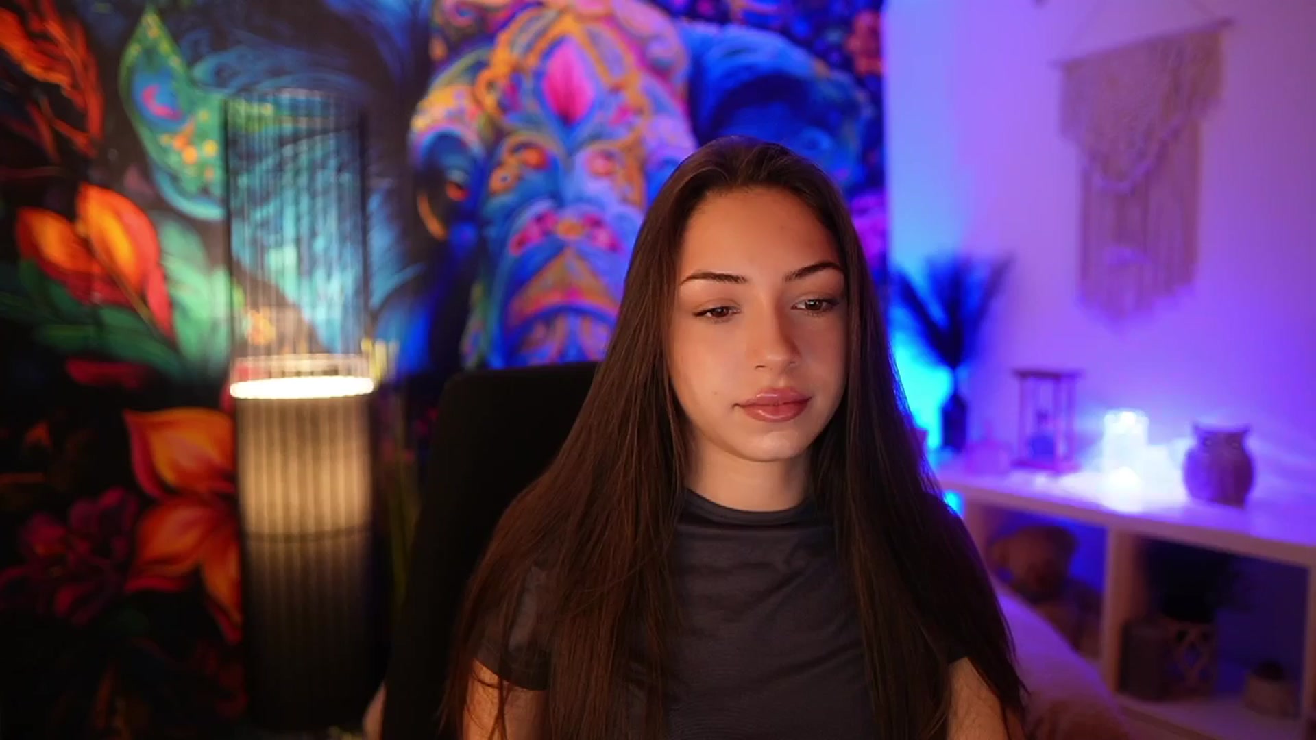 Gallery image thumbnail from Briar__Rose's myfreecams stream on, 03/03/2025, 17:59 image 17 of 20