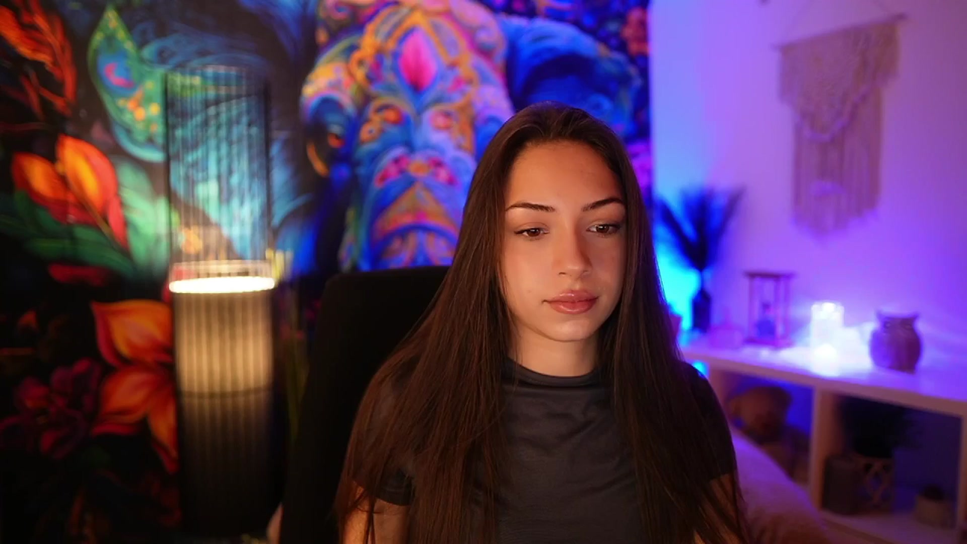 Gallery image thumbnail from Briar__Rose's myfreecams stream on, 03/03/2025, 17:59 image 19 of 20