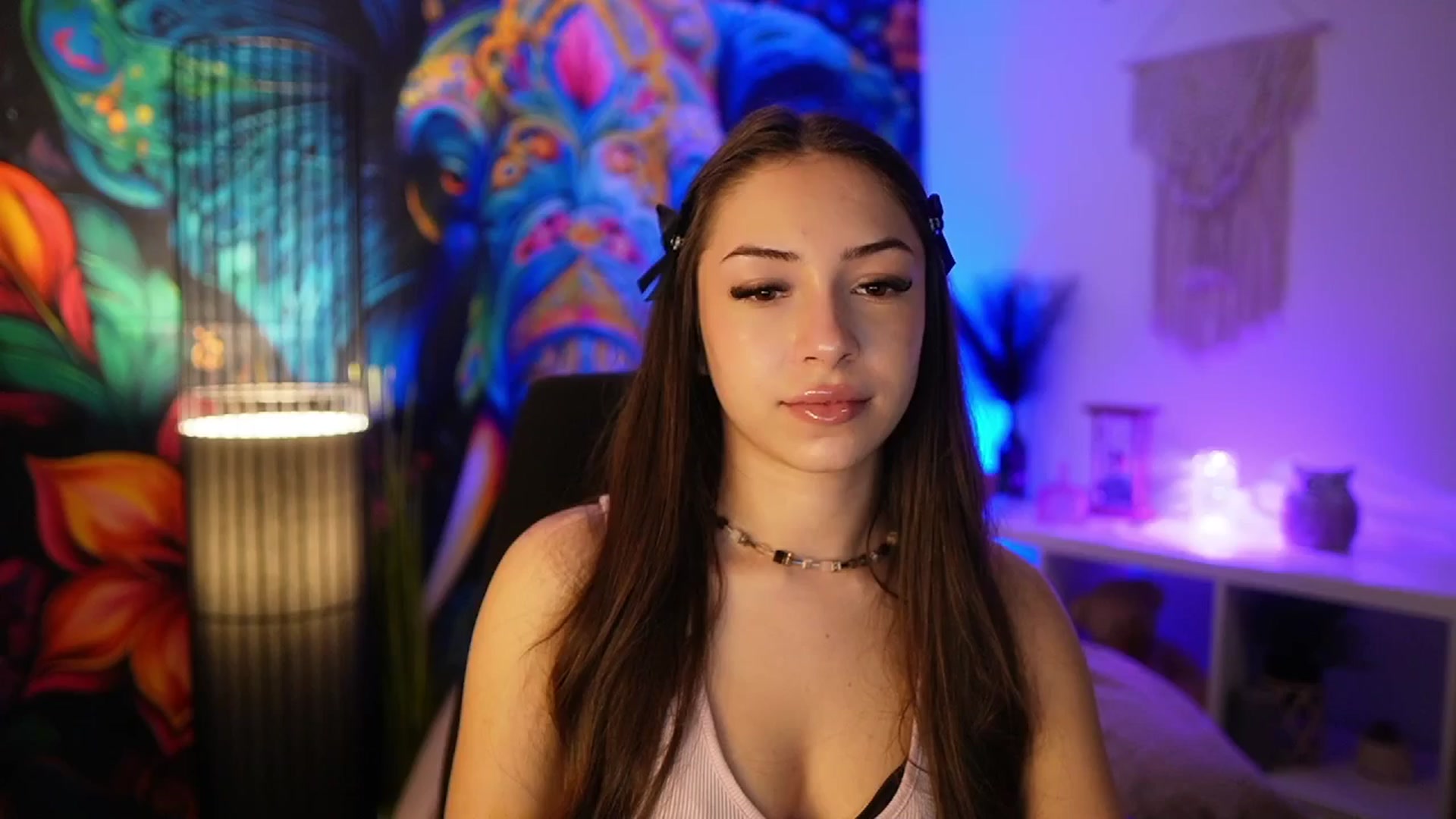 Gallery image thumbnail from Briar__Rose's myfreecams stream on, 03/06/2025, 18:56 image 5 of 20