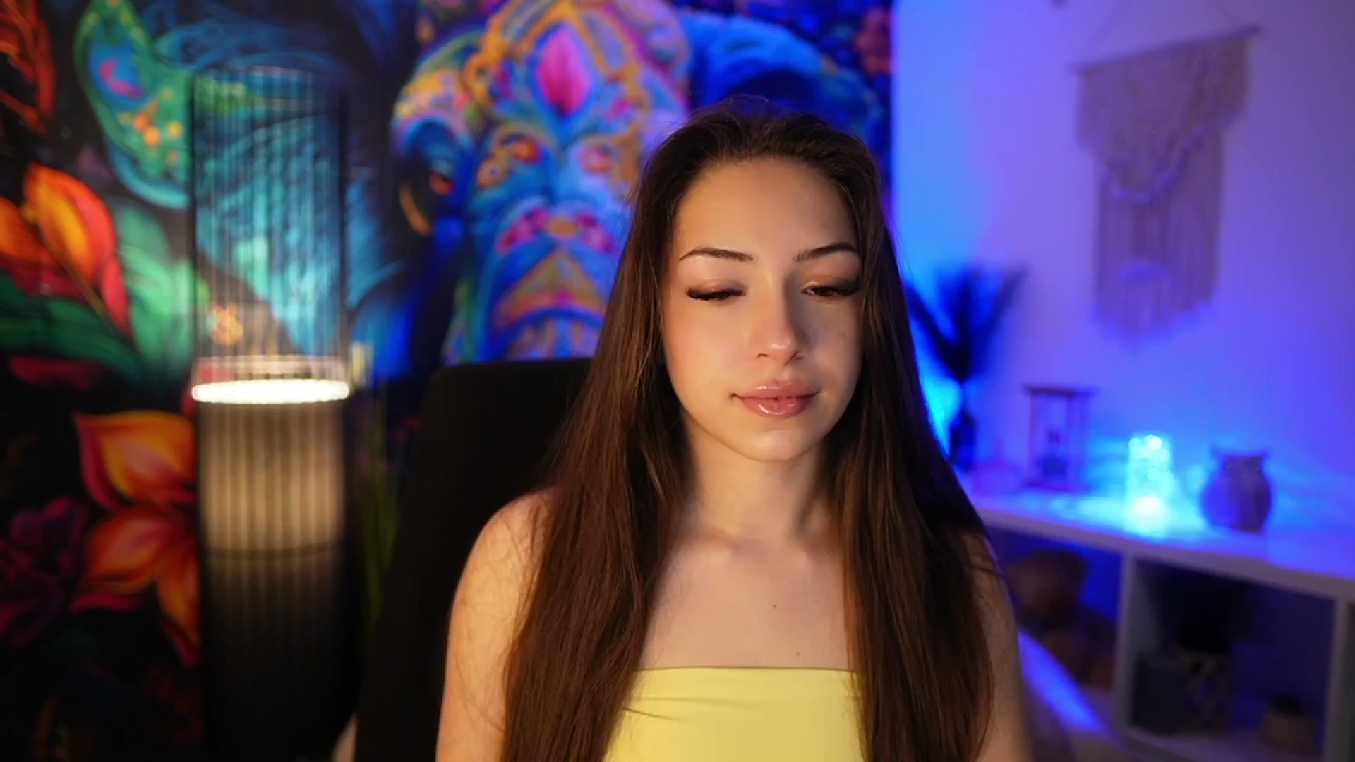 Gallery image thumbnail from Briar__Rose's myfreecams stream on, 03/10/2025, 17:57 image 3 of 20