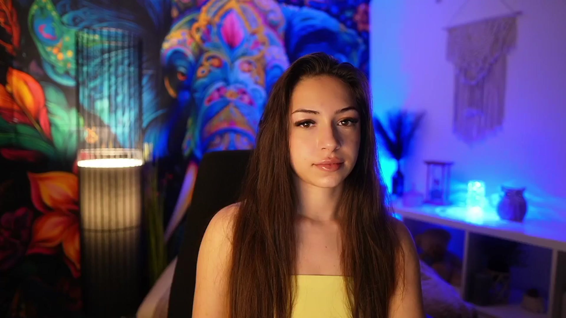 Gallery image thumbnail from Briar__Rose's myfreecams stream on, 03/10/2025, 17:57 image 19 of 20
