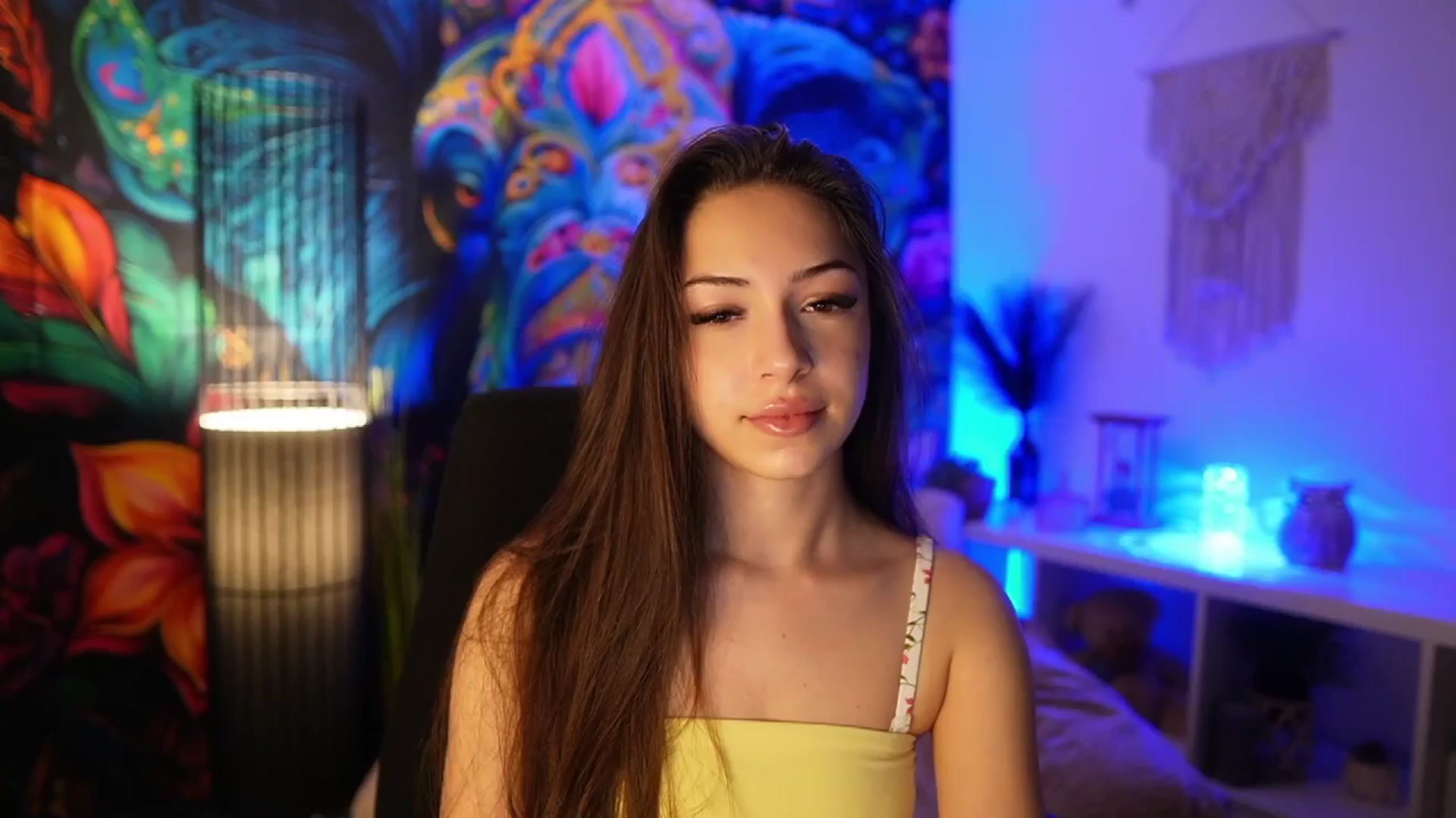 Gallery image thumbnail from Briar__Rose's myfreecams stream on, 03/10/2025, 17:57 image 15 of 20