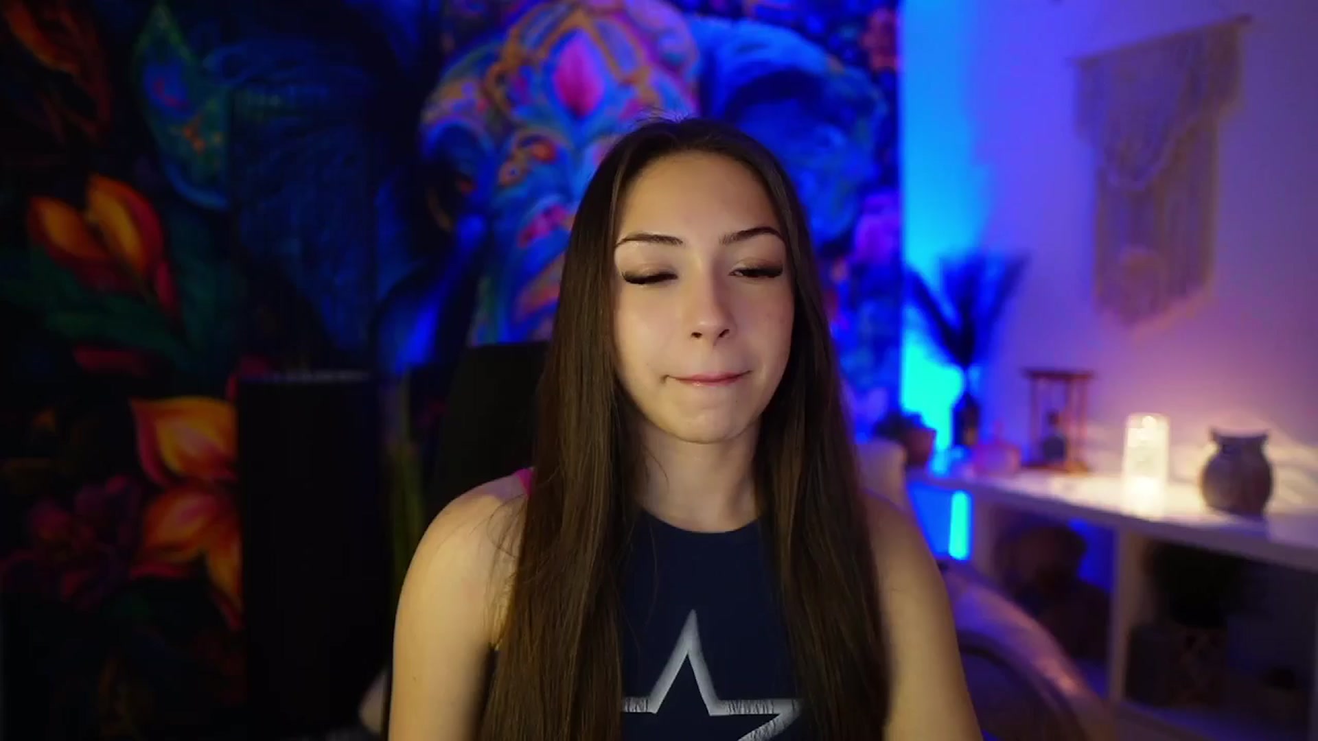 Gallery image thumbnail from Briar__Rose's myfreecams stream on, 03/11/2025, 14:27 image 2 of 20