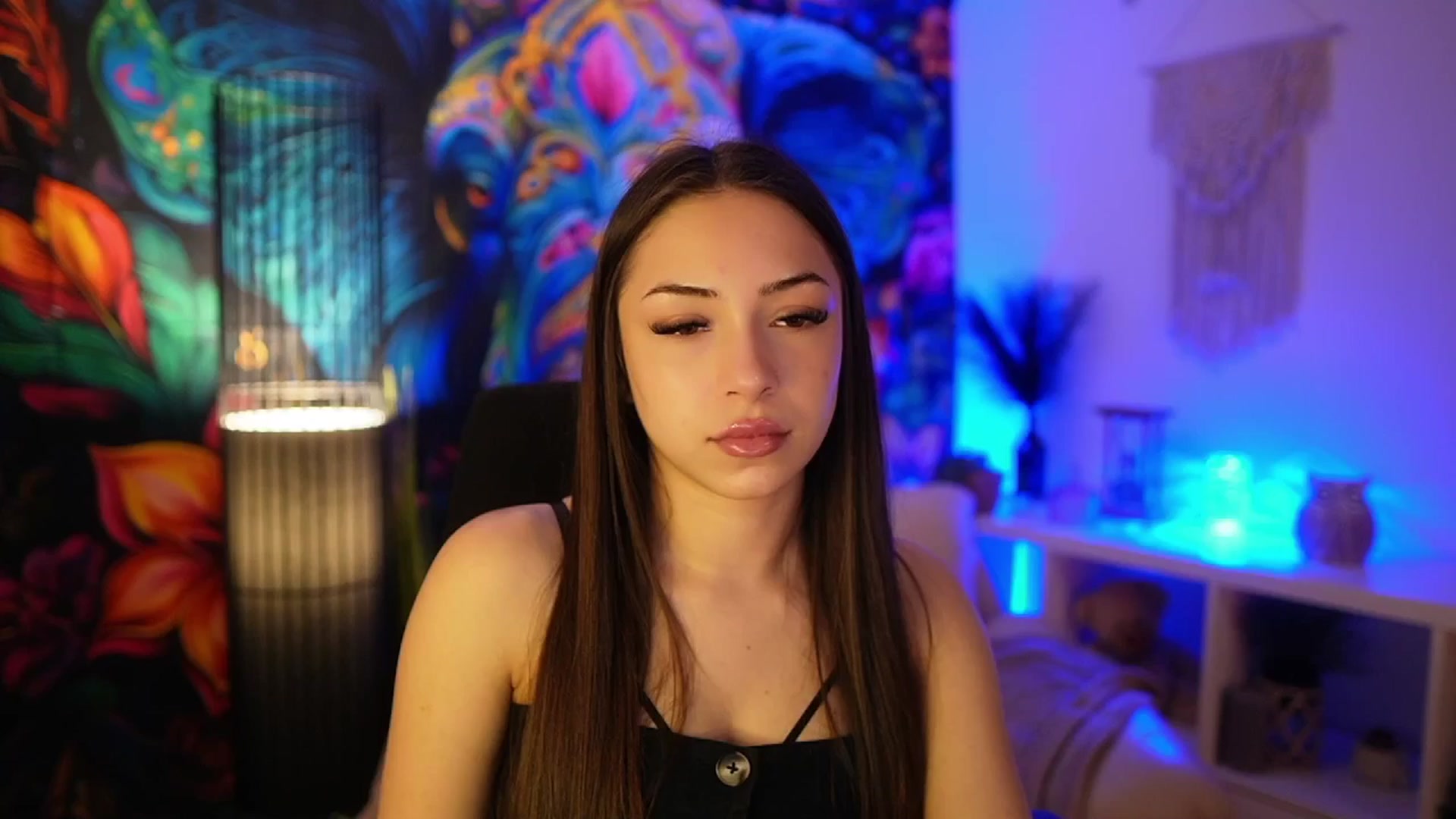 Gallery image thumbnail from Briar__Rose's myfreecams stream on, 03/13/2025, 15:57 image 1 of 20
