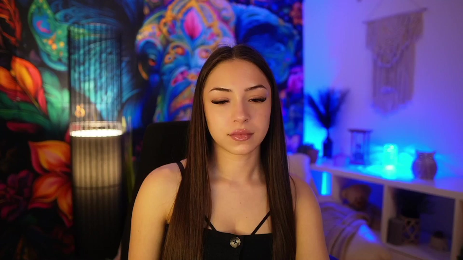 Gallery image thumbnail from Briar__Rose's myfreecams stream on, 03/13/2025, 15:57 image 3 of 20