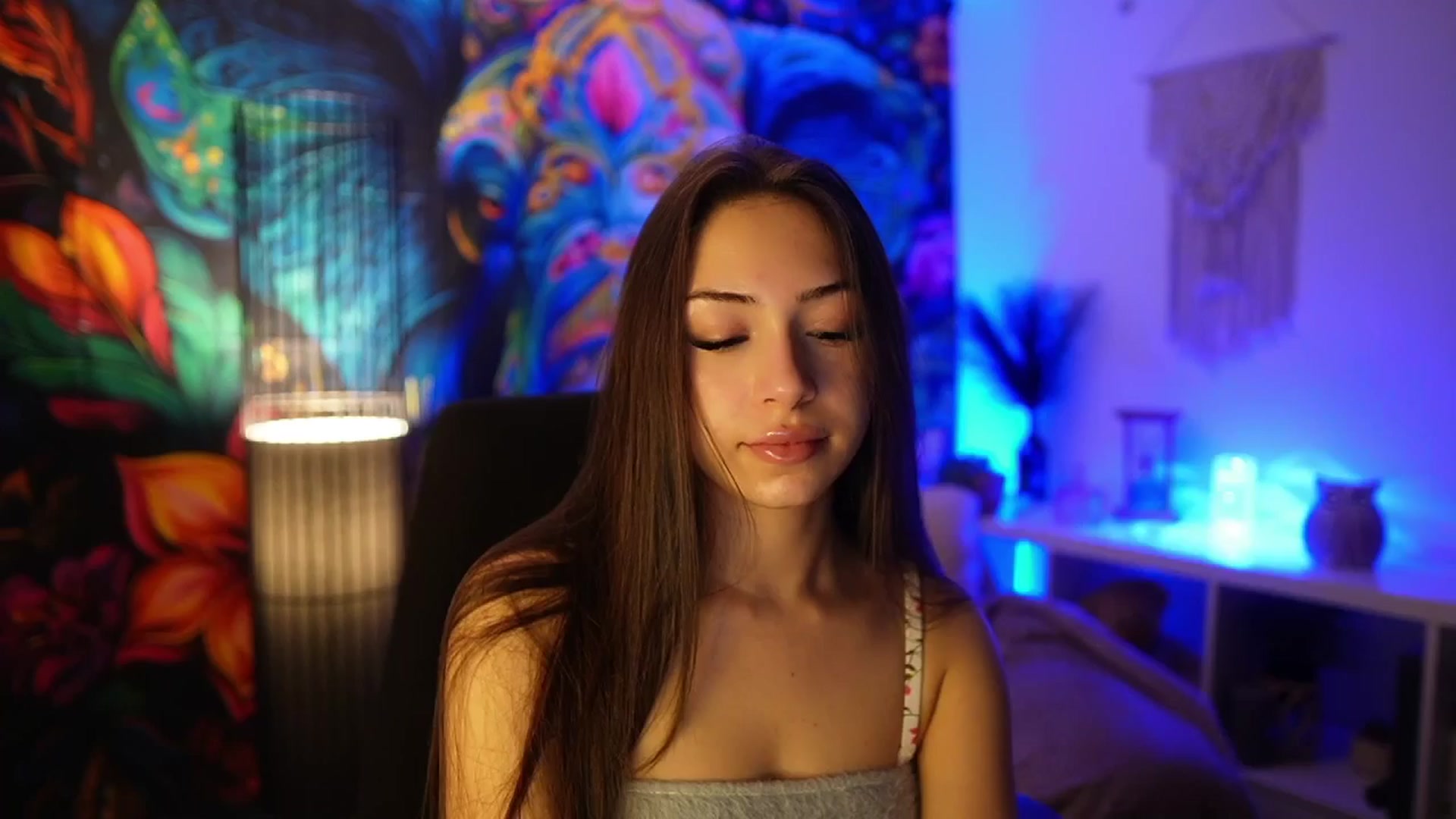 Gallery image thumbnail from Briar__Rose's myfreecams stream on, 03/15/2025, 18:50 image 8 of 20