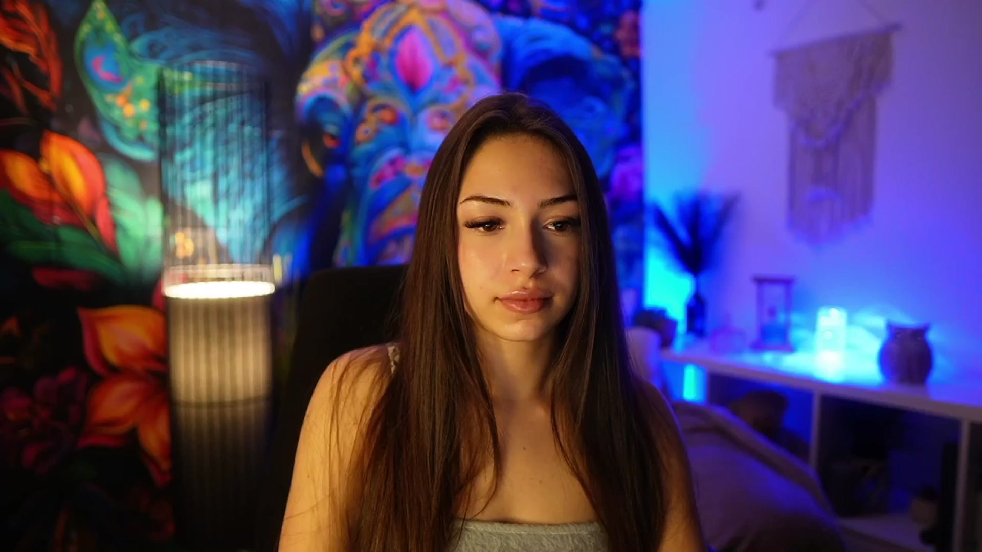 Gallery image thumbnail from Briar__Rose's myfreecams stream on, 03/15/2025, 18:50 image 17 of 20