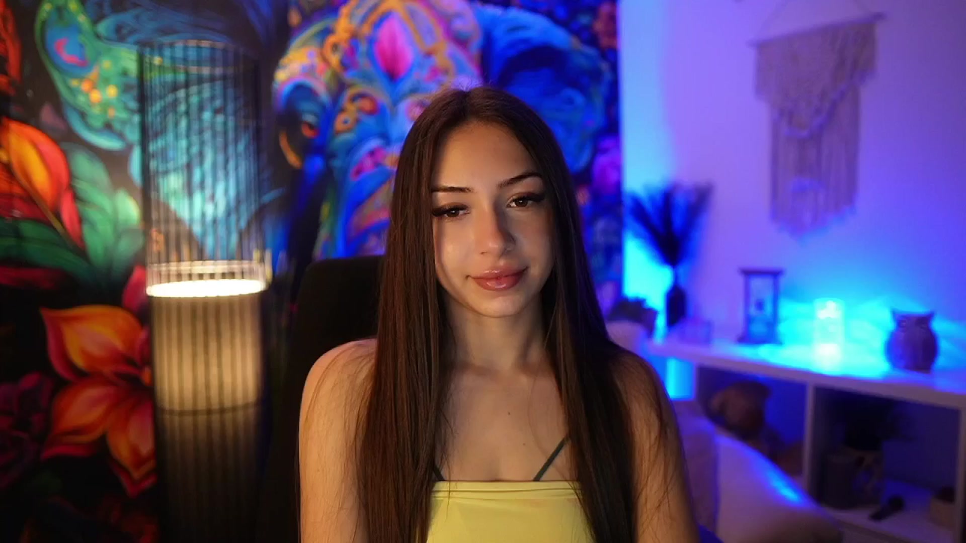 Gallery image thumbnail from Briar__Rose's myfreecams stream on, 03/20/2025, 17:09 image 17 of 20