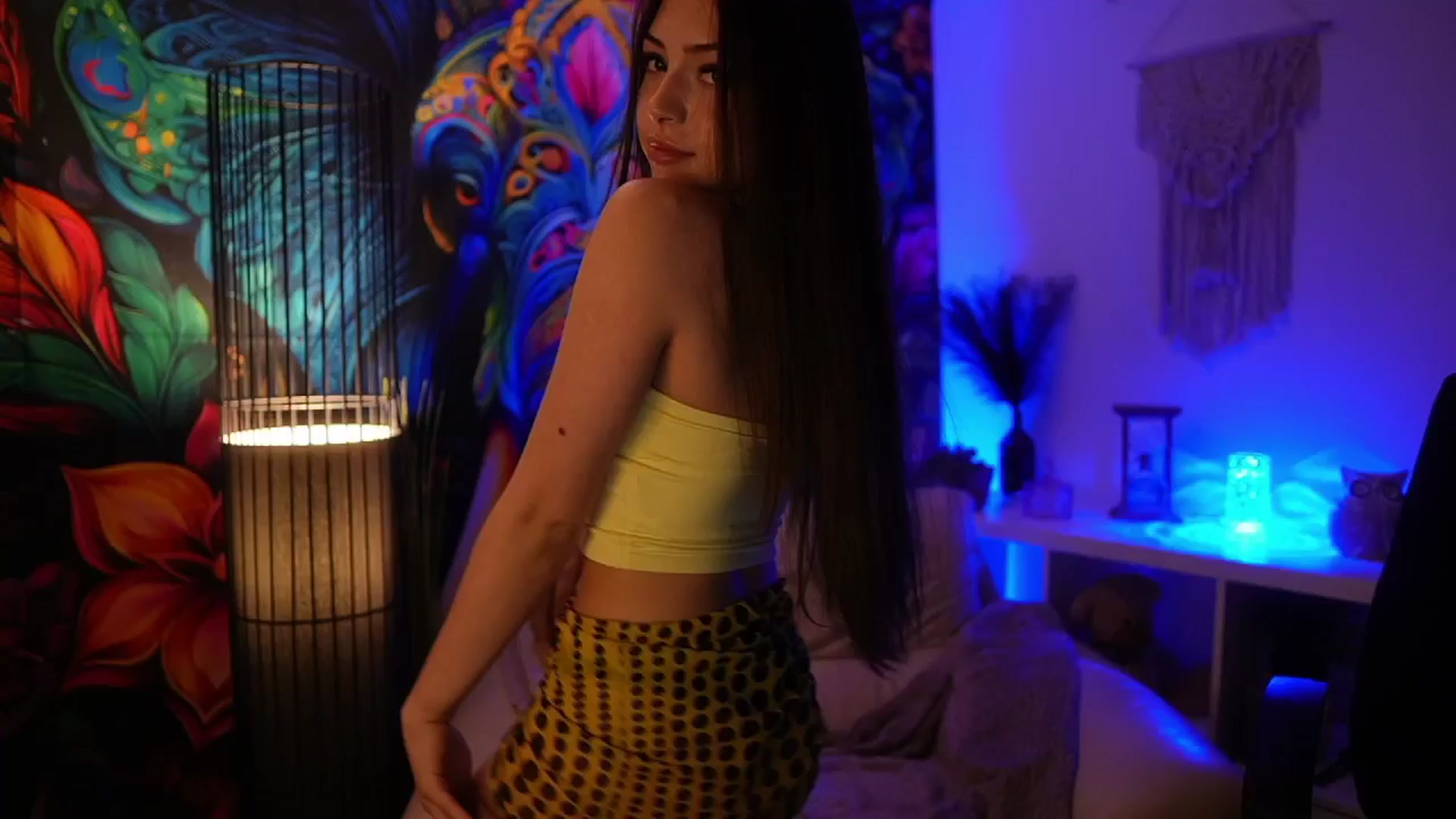 Gallery image thumbnail from Briar__Rose's myfreecams stream on, 03/20/2025, 19:00 image 18 of 20