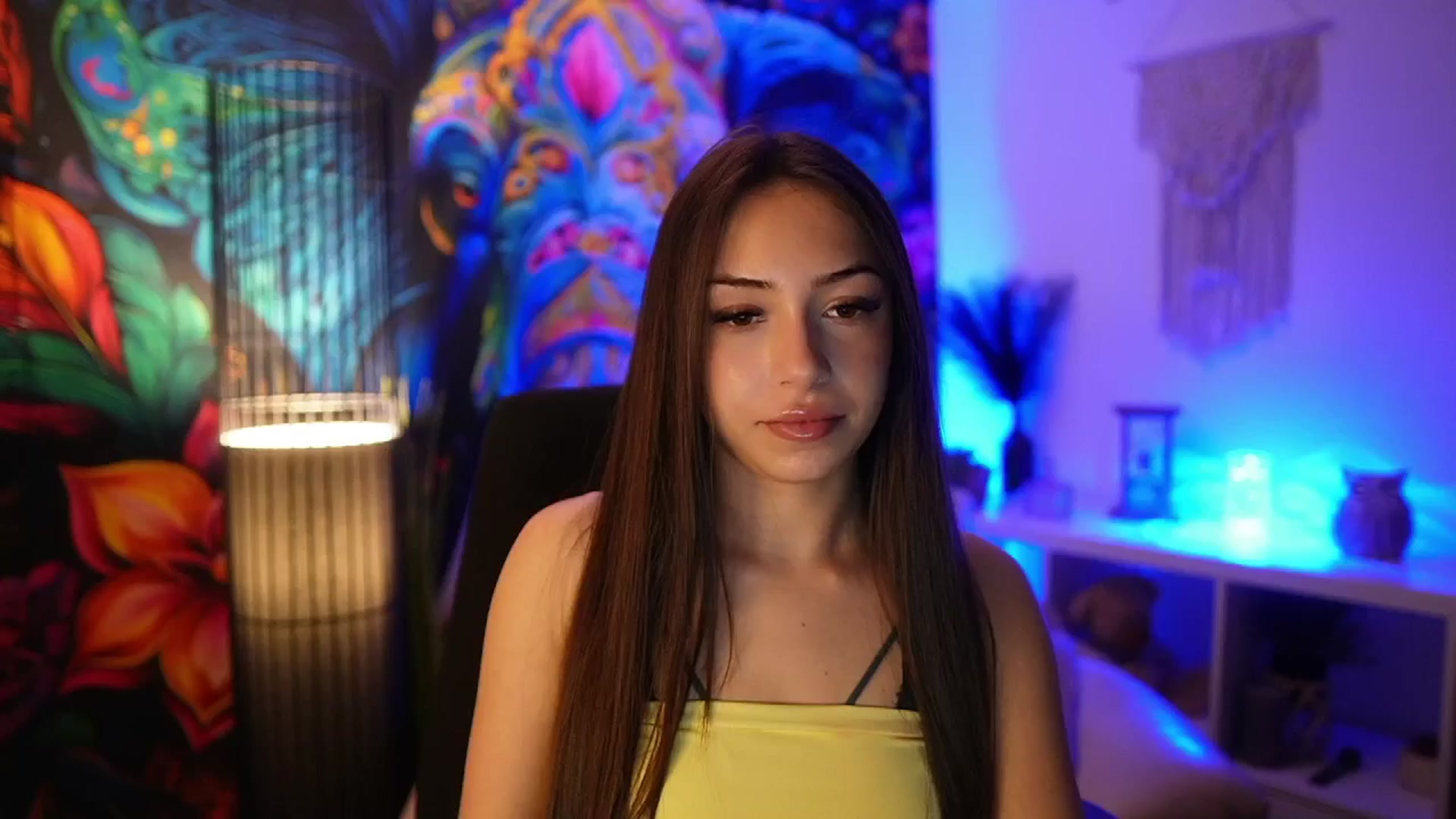 Gallery image thumbnail from Briar__Rose's myfreecams stream on, 03/20/2025, 19:00 image 12 of 20