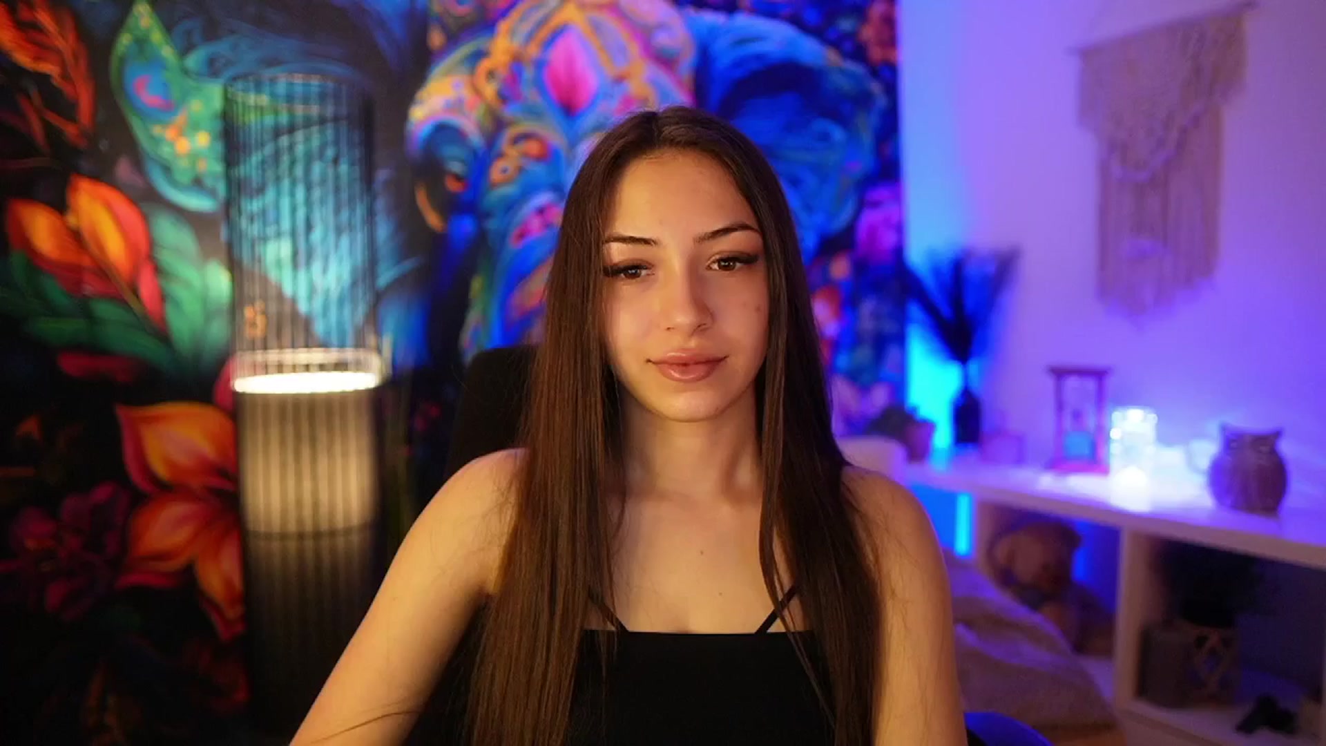 Gallery image thumbnail from Briar__Rose's myfreecams stream on, 03/22/2025, 15:14 image 9 of 20