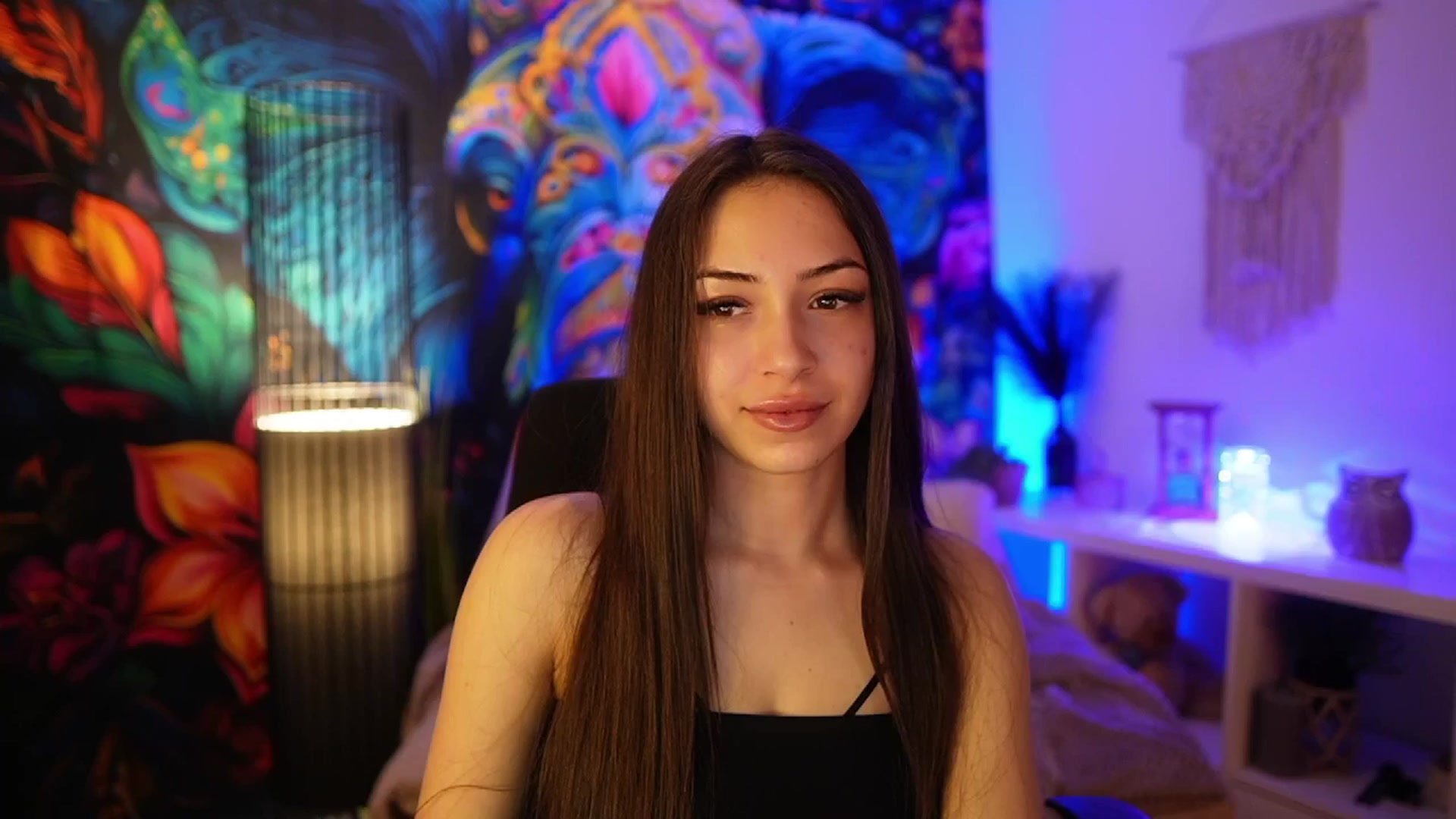Gallery image thumbnail from Briar__Rose's myfreecams stream on, 03/22/2025, 15:14 image 5 of 20