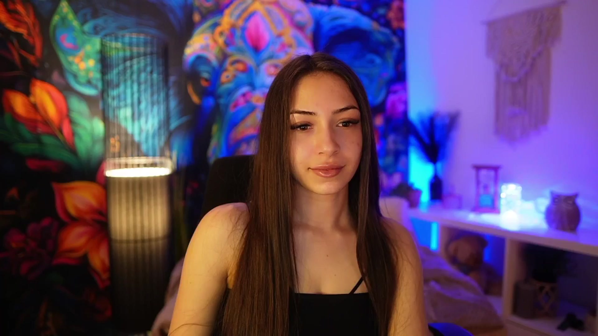 Gallery image thumbnail from Briar__Rose's myfreecams stream on, 03/22/2025, 15:14 image 6 of 20